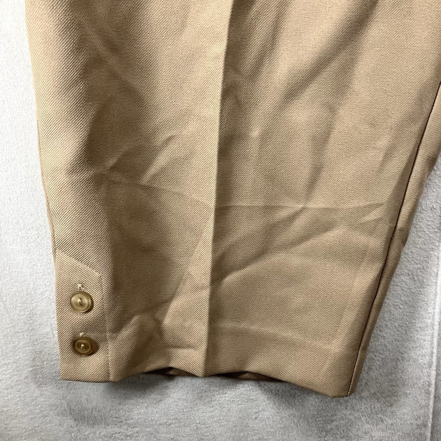 Vintage Alfred Dunner Capri Pants Womens 16P Tan High Rise Pull On Career NWT Capri Pants Womens 16P Tan High Rise Pull On Career NWT Size 38" / US 16 / IT 52 - 6 Thumbnail