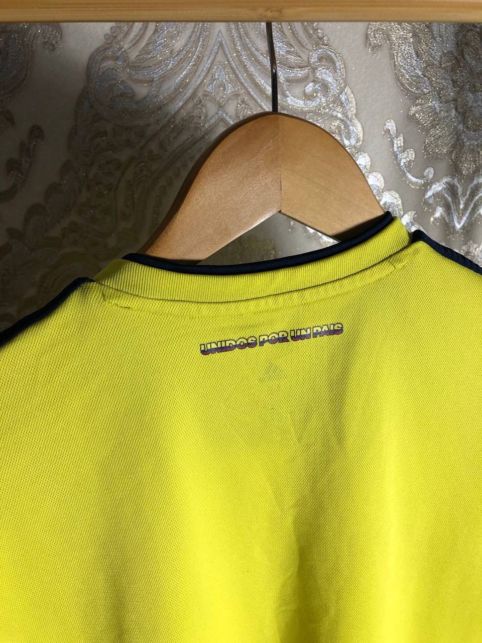 Adidas VINTAGE ADIDAS COLOMBIA RETRO SOCCER JERSEY BLOKE Y2K 90s Size US M / EU 48-50 / 2 - 6 Thumbnail