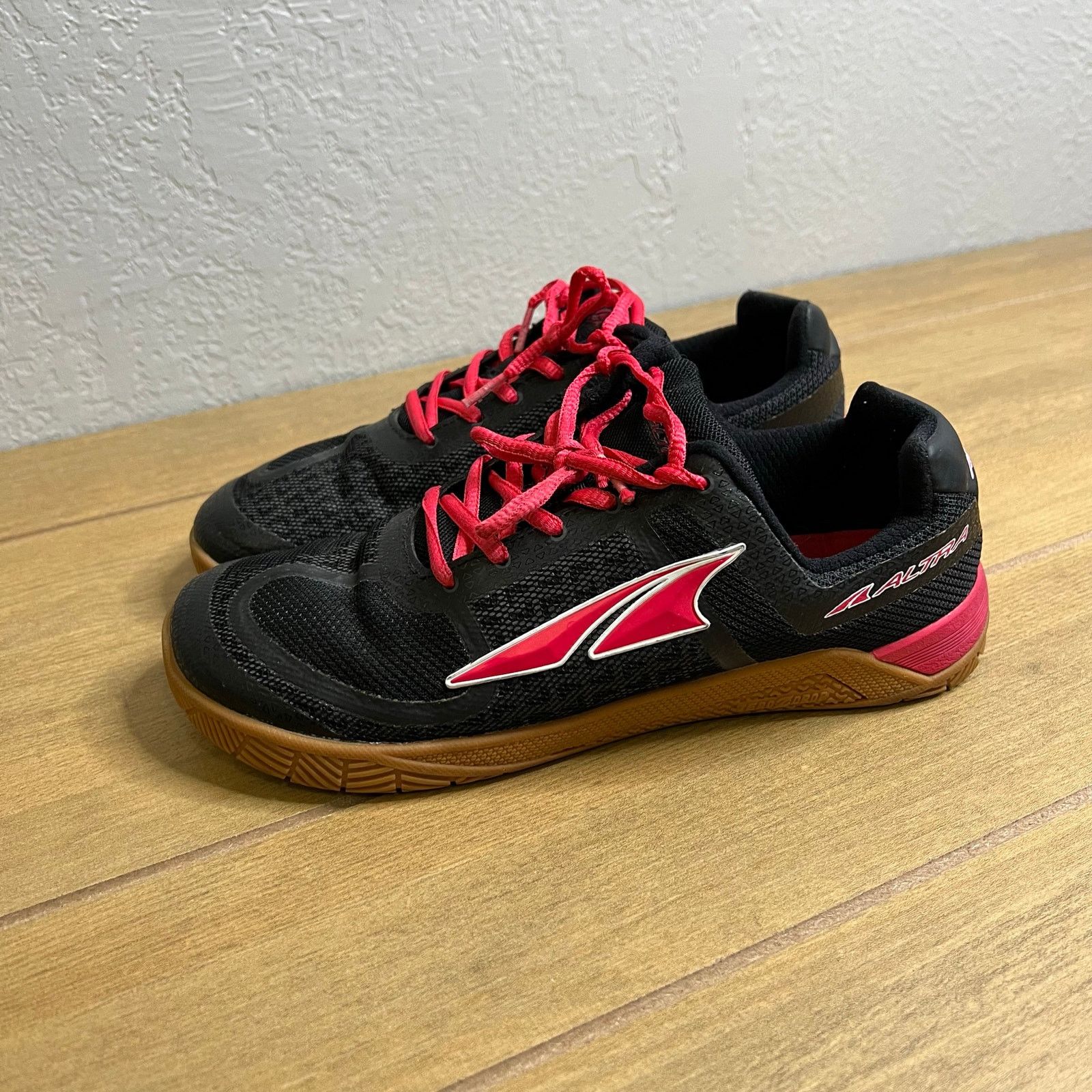 Altra Altra HIIT XT Cross Training Women 8.5 Black Shoes Running Size US 8.5 / IT 38.5 - 10 Thumbnail