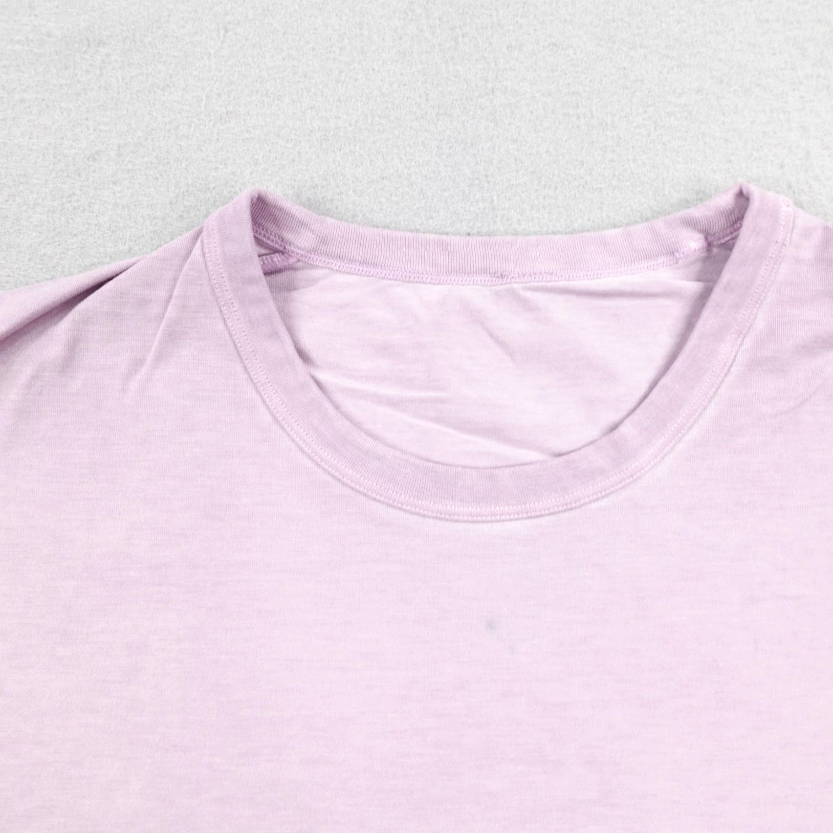 Lululemon Lululemon Shirt Men Medium Purple Lavender Performance Athletic Workout Gym Yoga Type: T-Shirt | Crew Neck | Short Sleeve | Polyester Blend Size US M / EU 48-50 / 2 - 2 Thumbnail