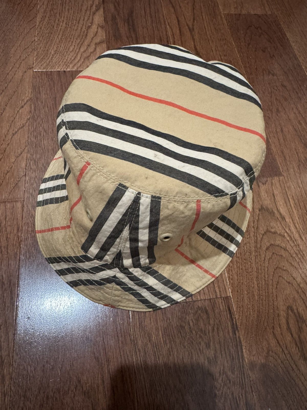 Burberry Burberry Bucket hat Size ONE SIZE - 2 Thumbnail