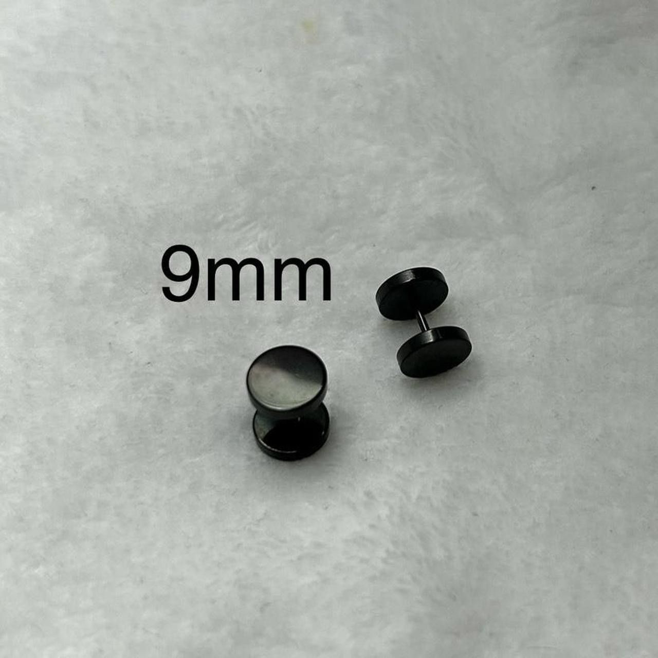Jewelry Black Flat Round Plugs Stud Earrings - ERG Size ONE SIZE - 1 Thumbnail