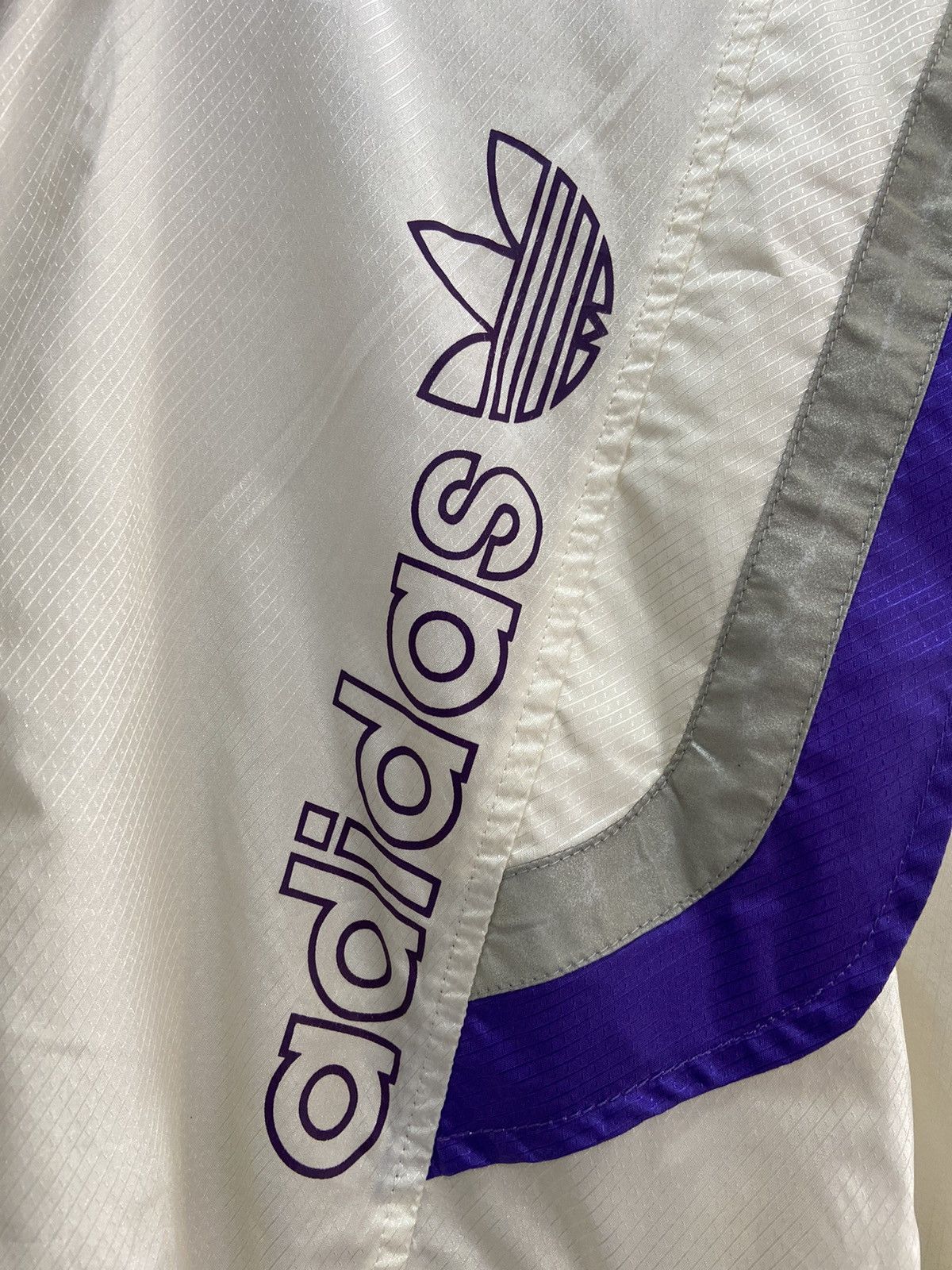 Adidas ADIDAS 90’S VINTAGE LIGHT JACKET Size US L / EU 52-54 / 3 - 5 Thumbnail