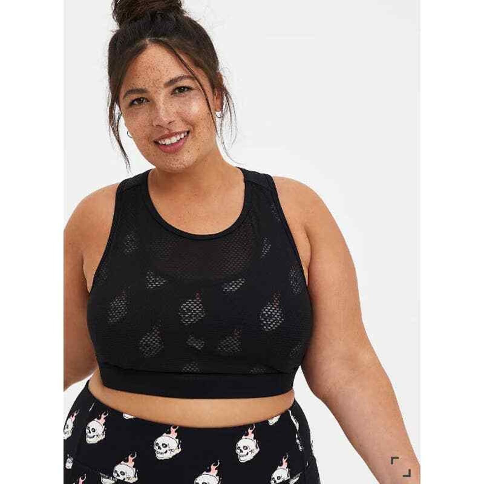 Torrid TORRID 3X BLACK SKULL FRONT FLAMES SPORTS BRA NWT Size 3XL / US 20-22 - 1 Thumbnail