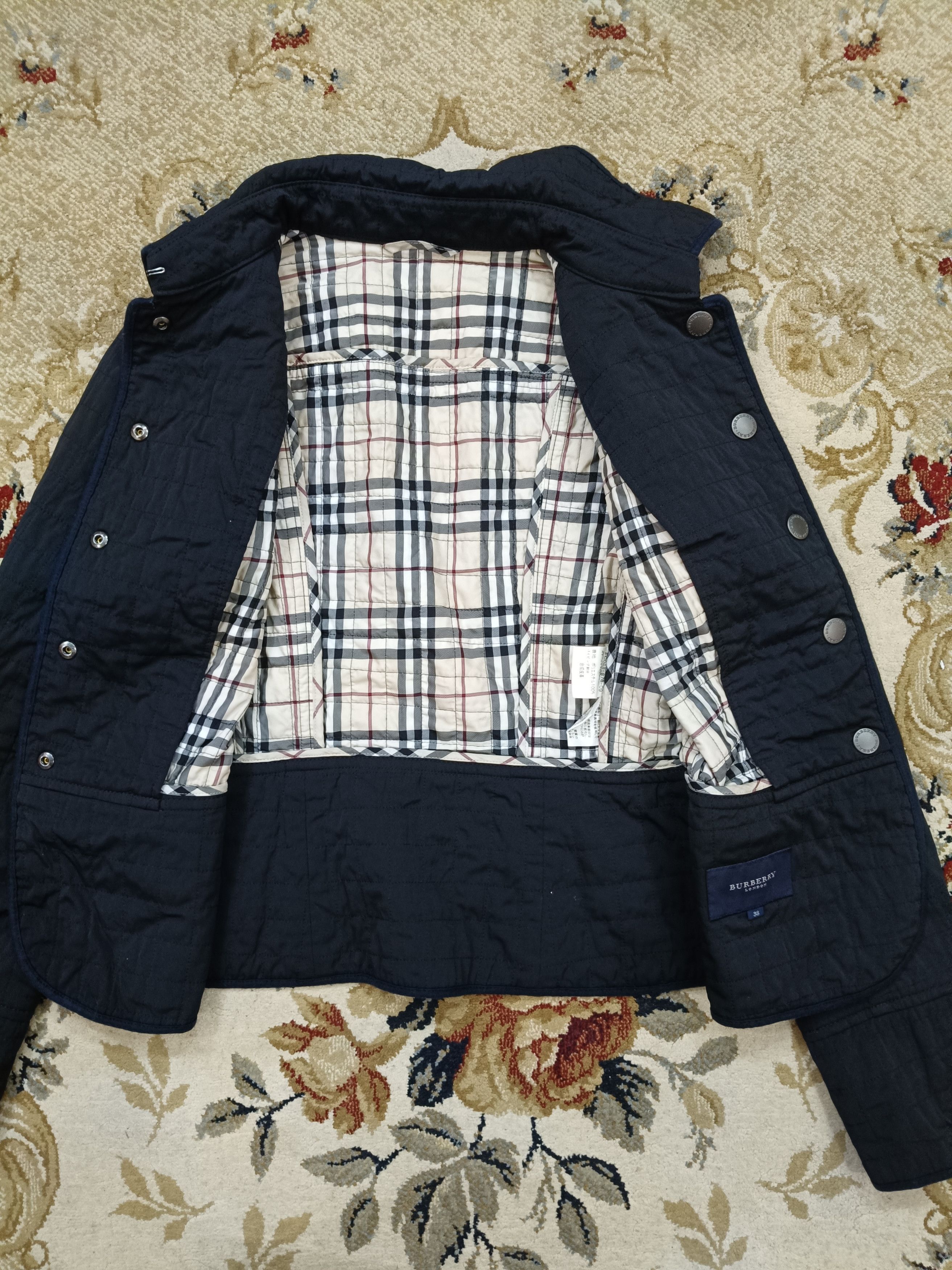 Burberry Burberry Quilted Jacket Size XS / US 0-2 / IT 36-38 - 4 Thumbnail