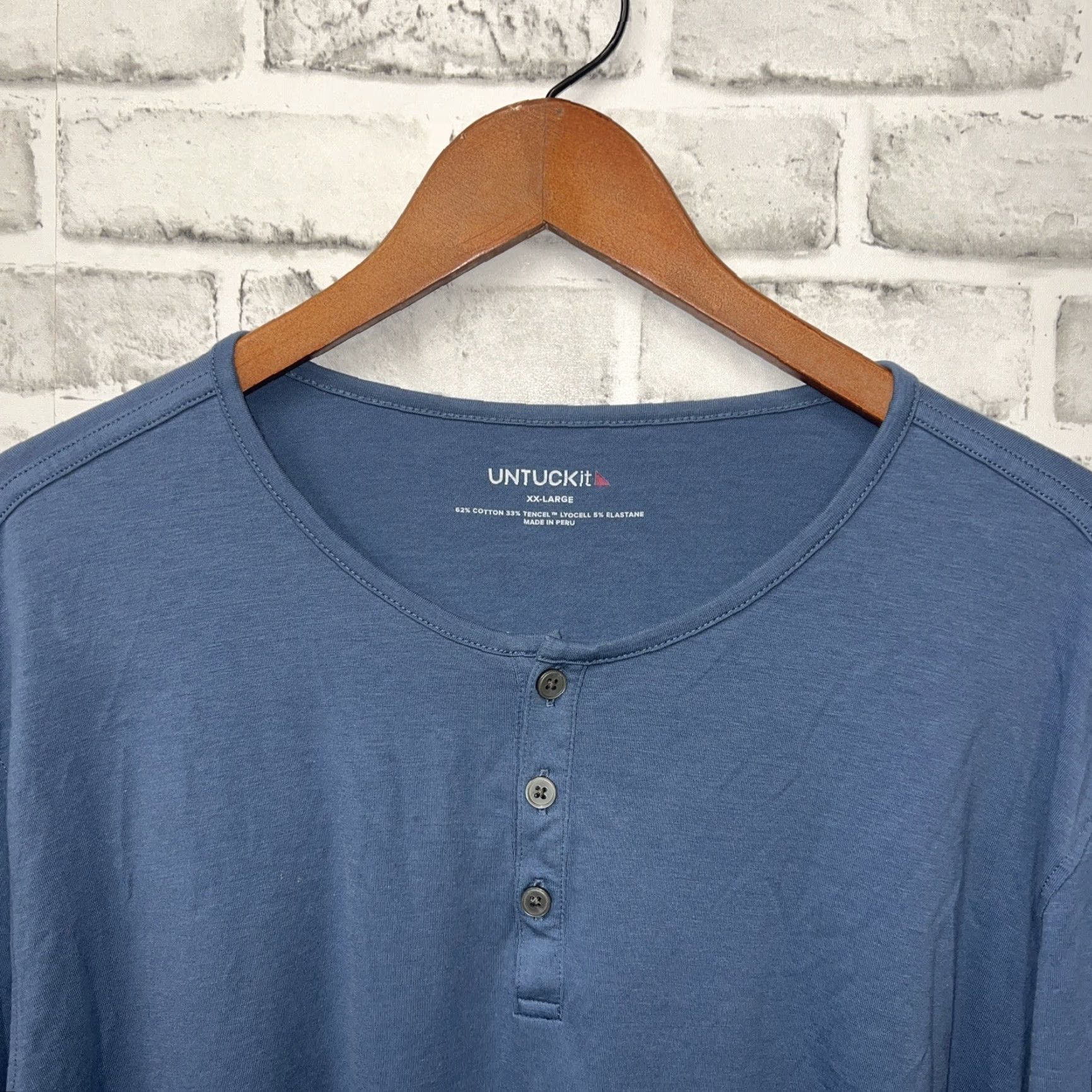 UNTUCKit VINTAGE? (no) Untuckit Henley Blue Long Sleeve T-Shirt Mens XXL Size US XXL / EU 58 / 5 - 2 Thumbnail