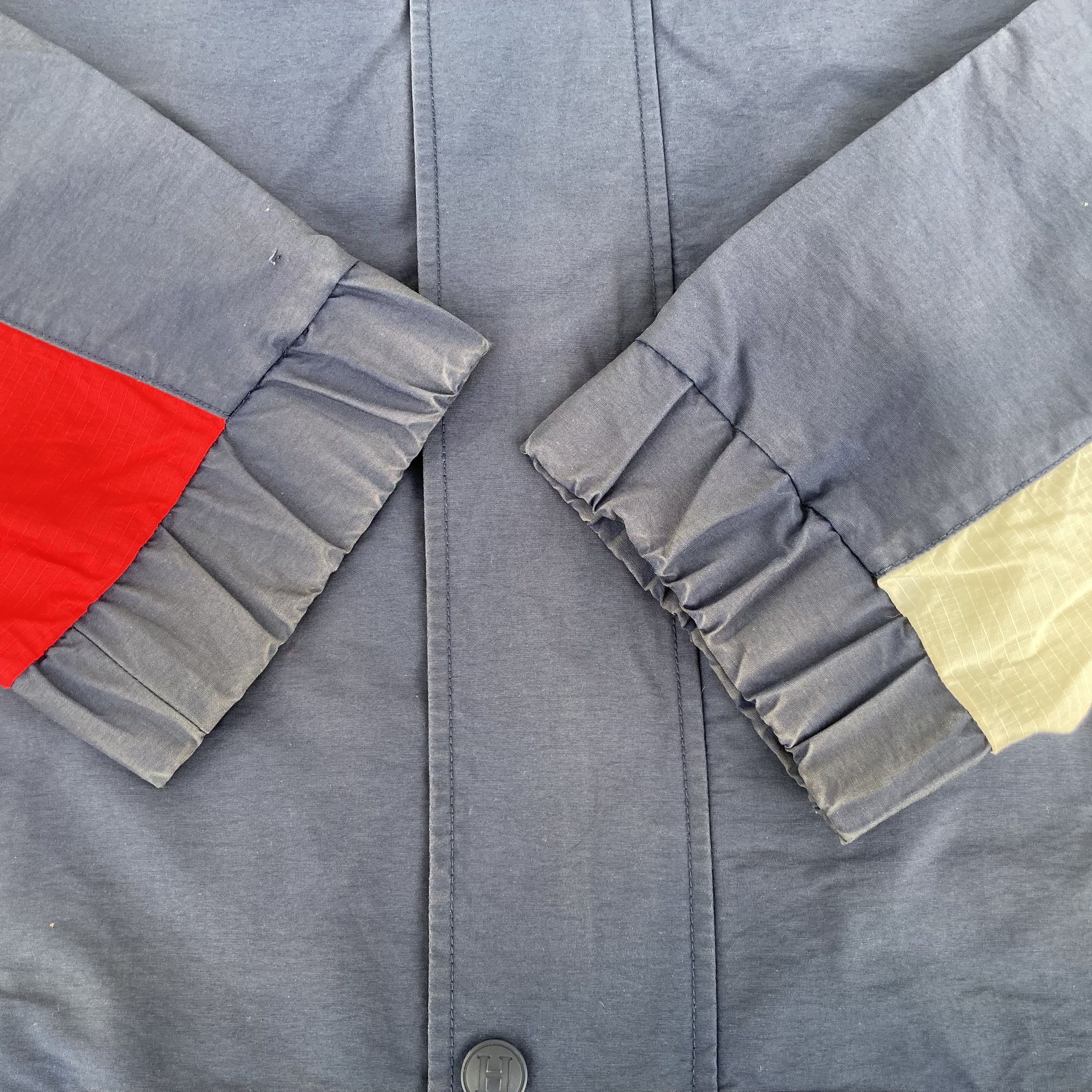 Tommy Hilfiger × Vintage Vtg Tommy hilfiger Hooded 90s Streetwear M Jacket Sweater Size US M / EU 48-50 / 2 - 5 Thumbnail
