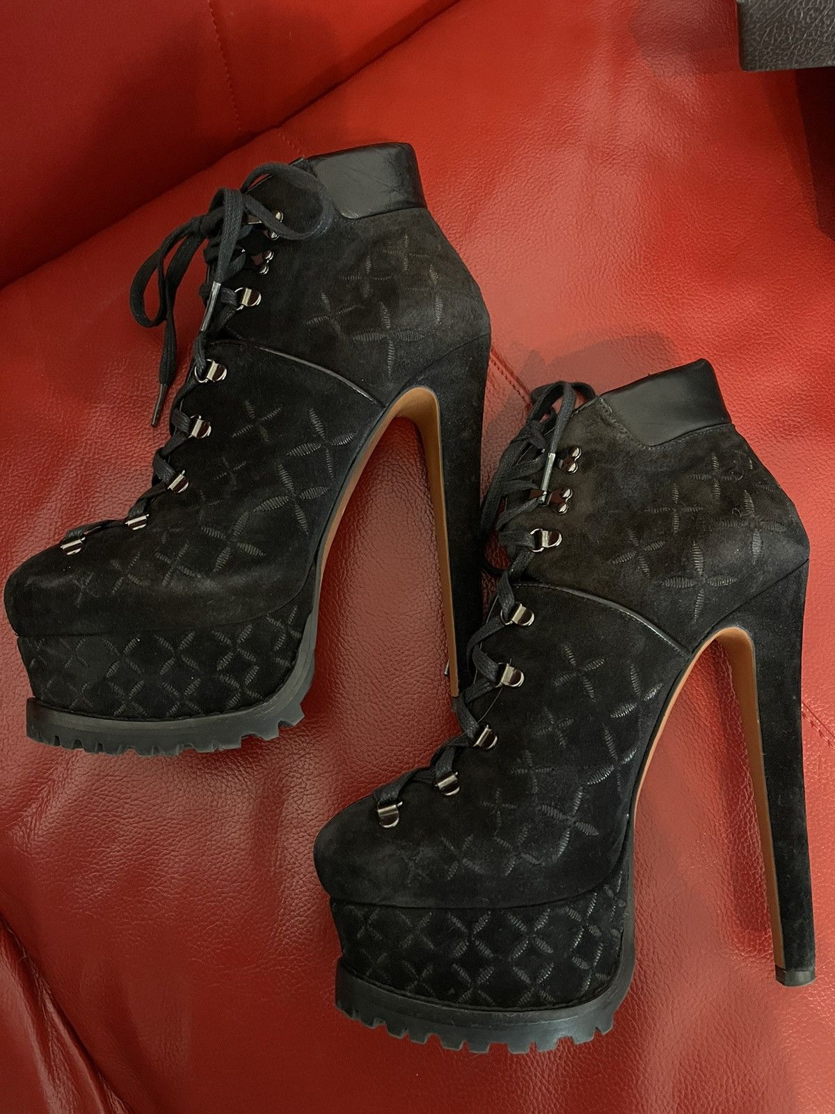 image of Alaia Women's Boots in Black (Size 7)