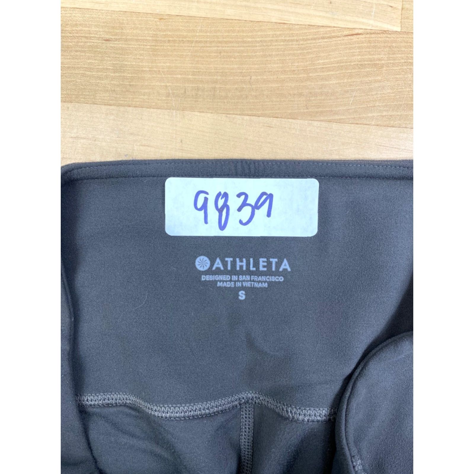 Athleta Athleta Leggings Womens S Gray Activewear Casual Outdoor Athleisure Sports Gym & Training Running & Jogging Yoga Ankle Size 28" / US 6 / IT 42 - 3 Thumbnail