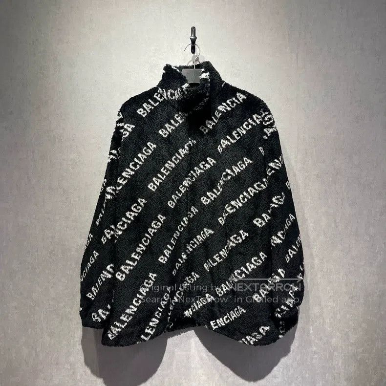 Balenciaga Balenciaga Logo Slogan Stand Collar Sherpa Jacket Size XS / US 0-2 / IT 36-38 - 1 Thumbnail