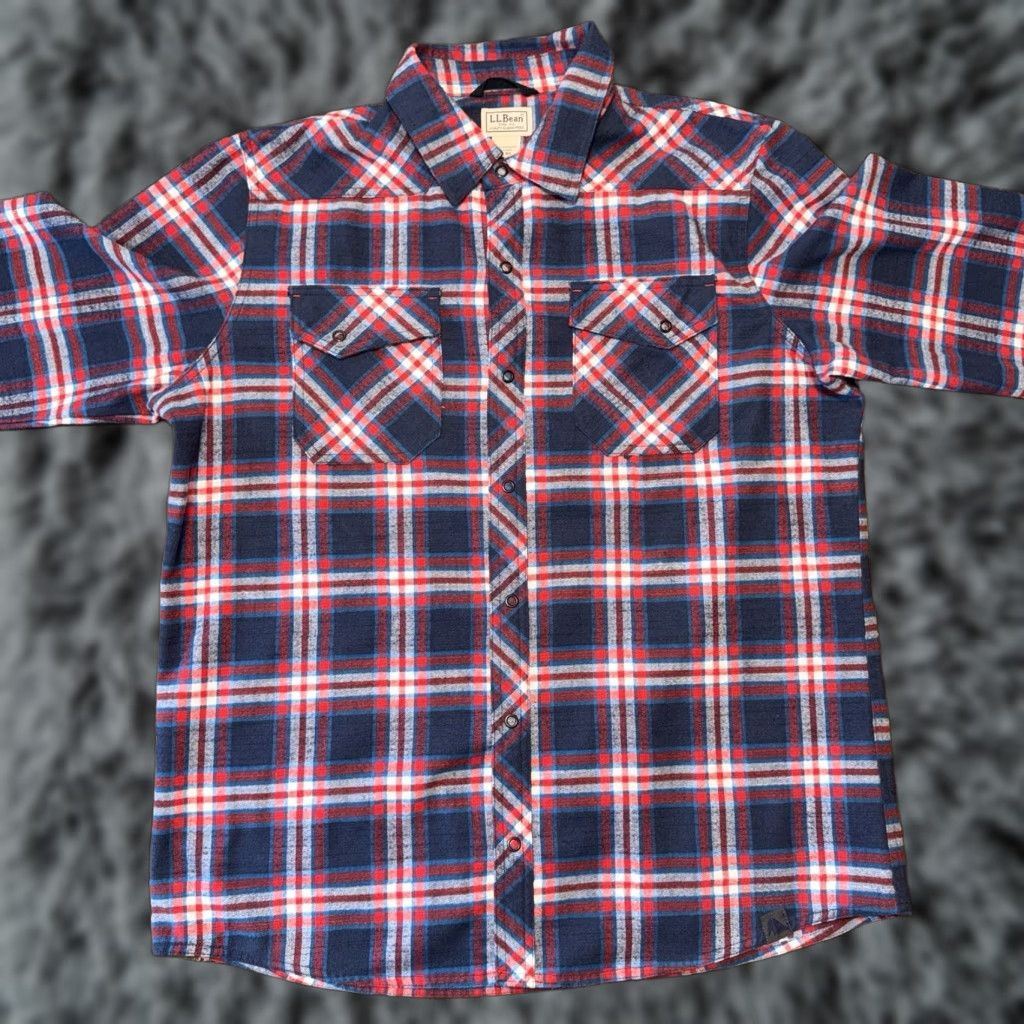 Vintage VINTAGE LL Bean Wool Blend Plaid Snap Flannel Shirt Mens Large Red White Blue Elbow Size US L / EU 52-54 / 3 - 1 Thumbnail