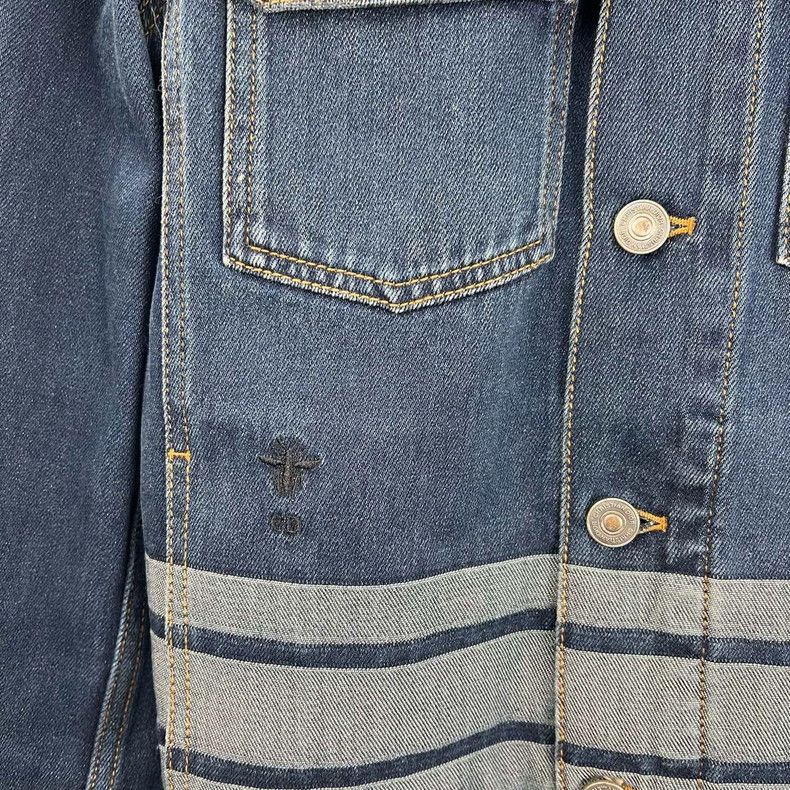 Dior Dior Dark blue cd little bee embroidered denim jacket 2505- Size XXS / US 00 / IT 34 - 5 Thumbnail