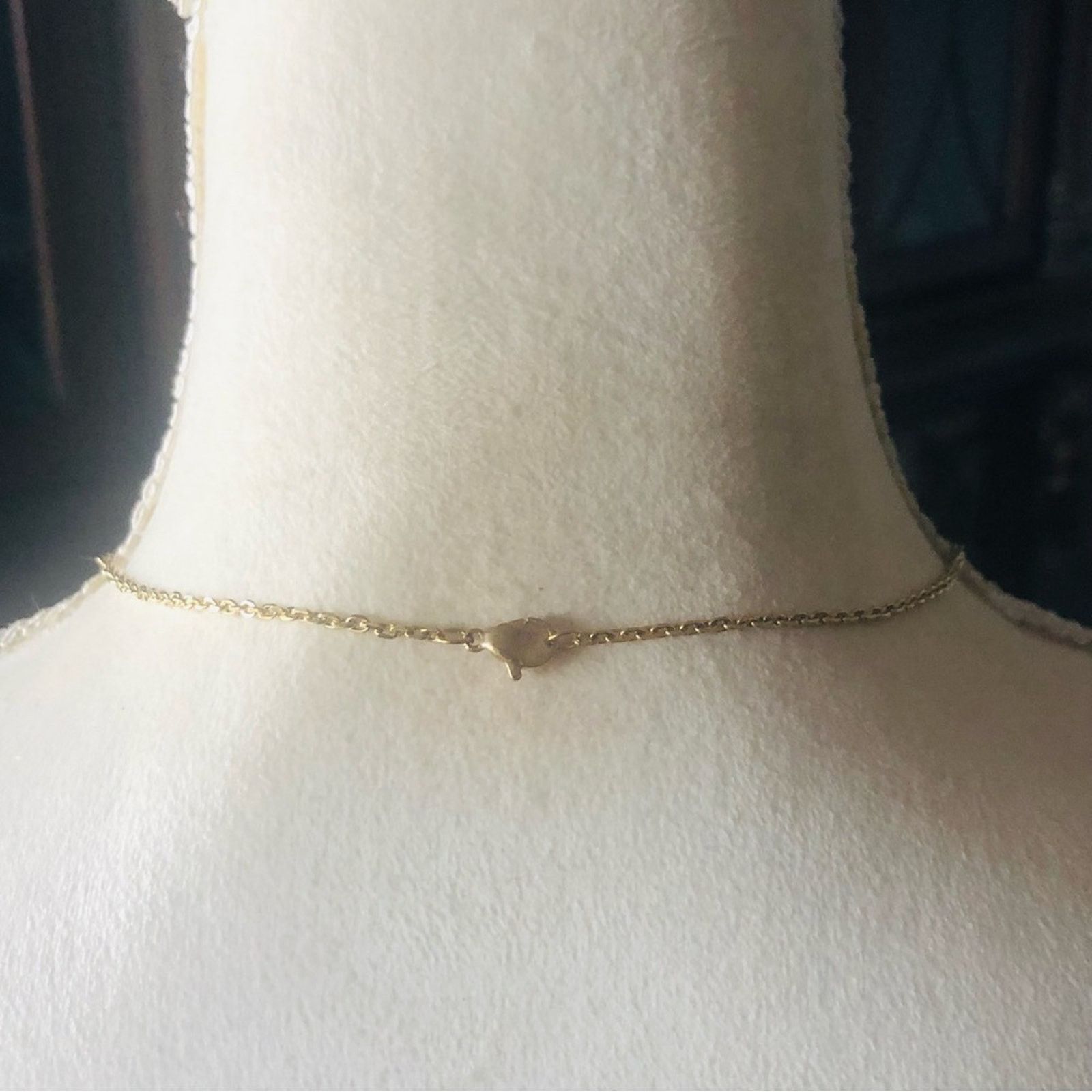 Vintage Vintage prong set triangle clear cubic zirconia necklace Size ONE SIZE - 12 Thumbnail