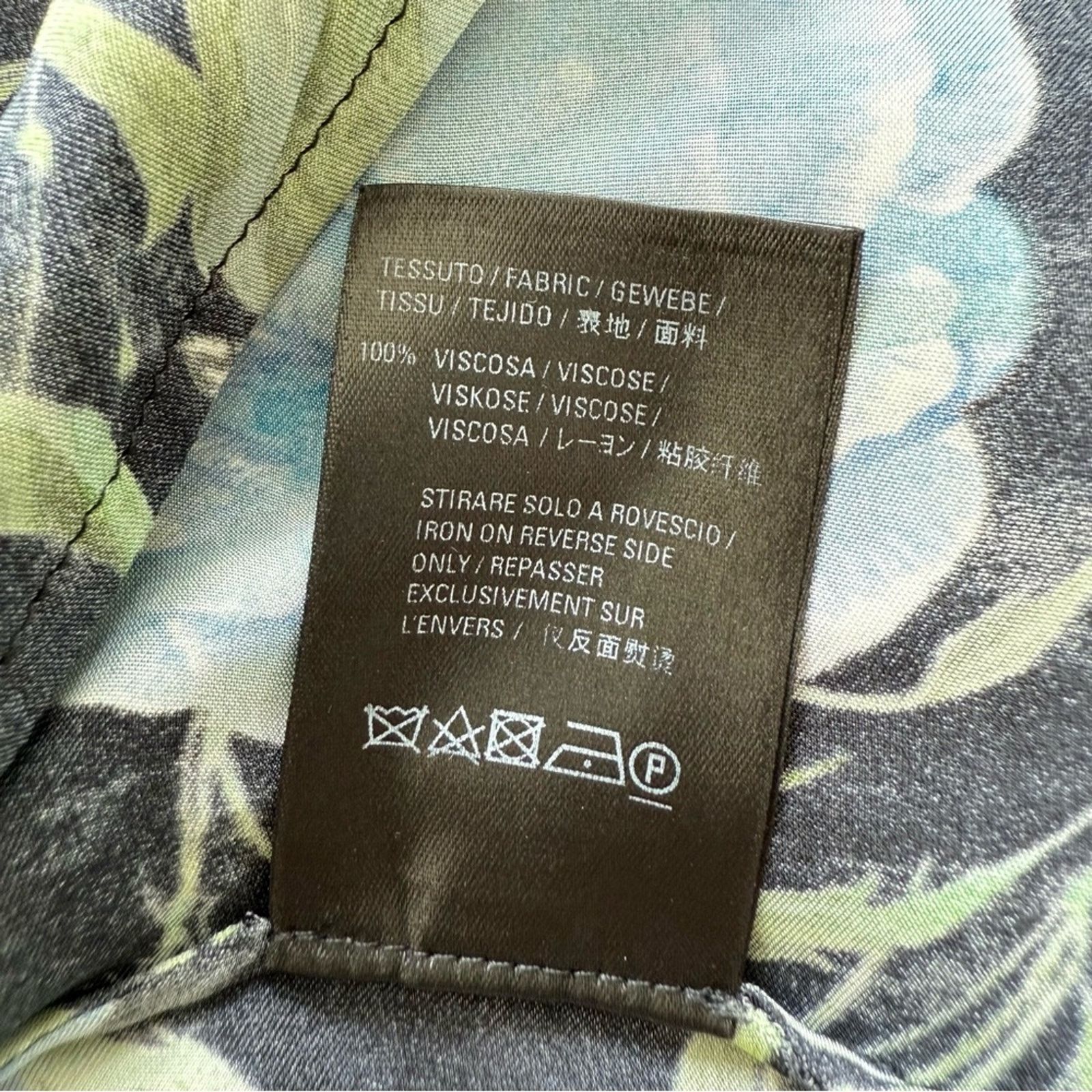Balenciaga Balenciaga floral print dress size 2 or M AuthentiC 2900$ Size M / US 6-8 / IT 42-44 - 7 Thumbnail