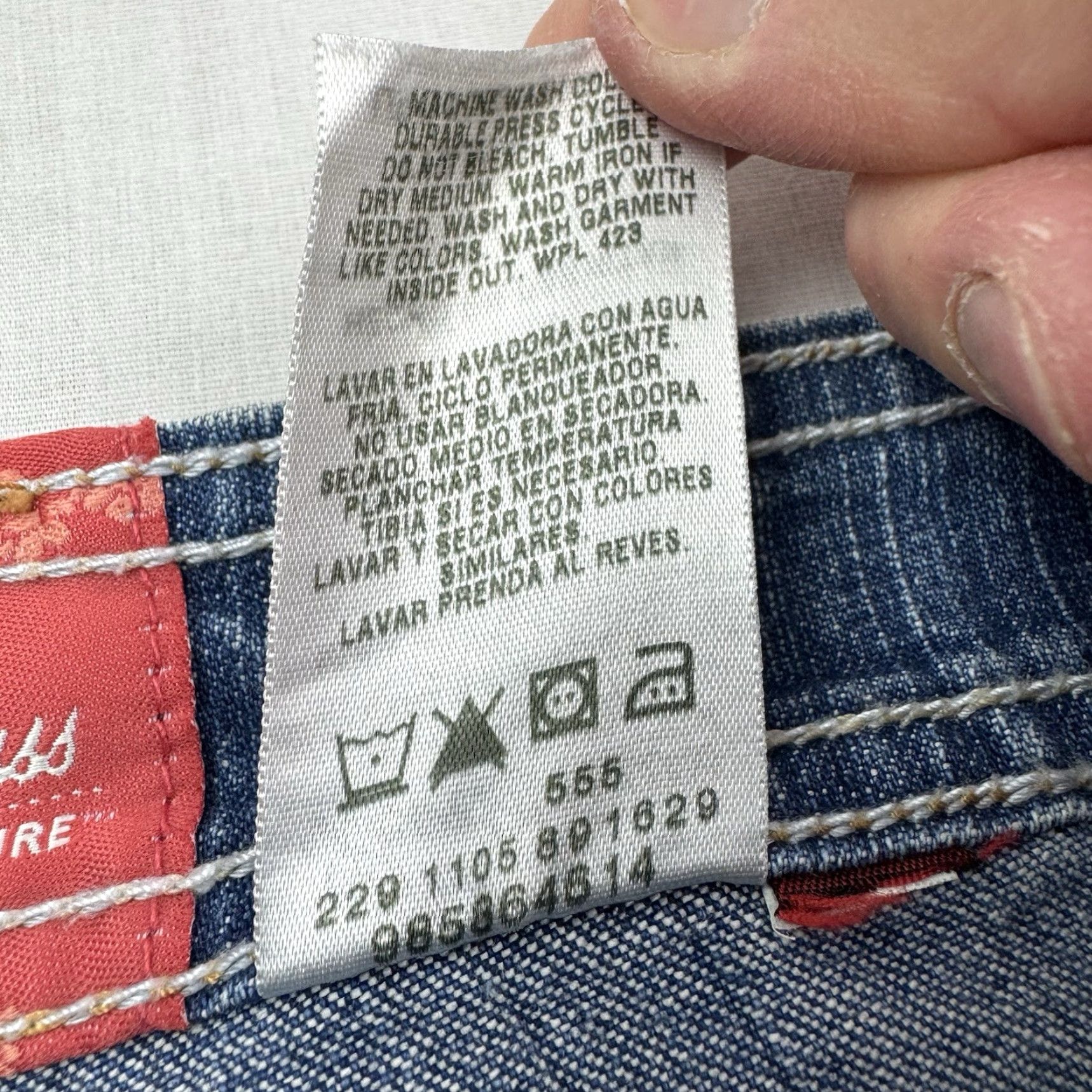 Levi's VINTAGE Levi's High Waist Jean Shorts Women's 12 Blue Stretch Hipster Y2K Classic Size 34" / US 12 / IT 48 - 6 Thumbnail