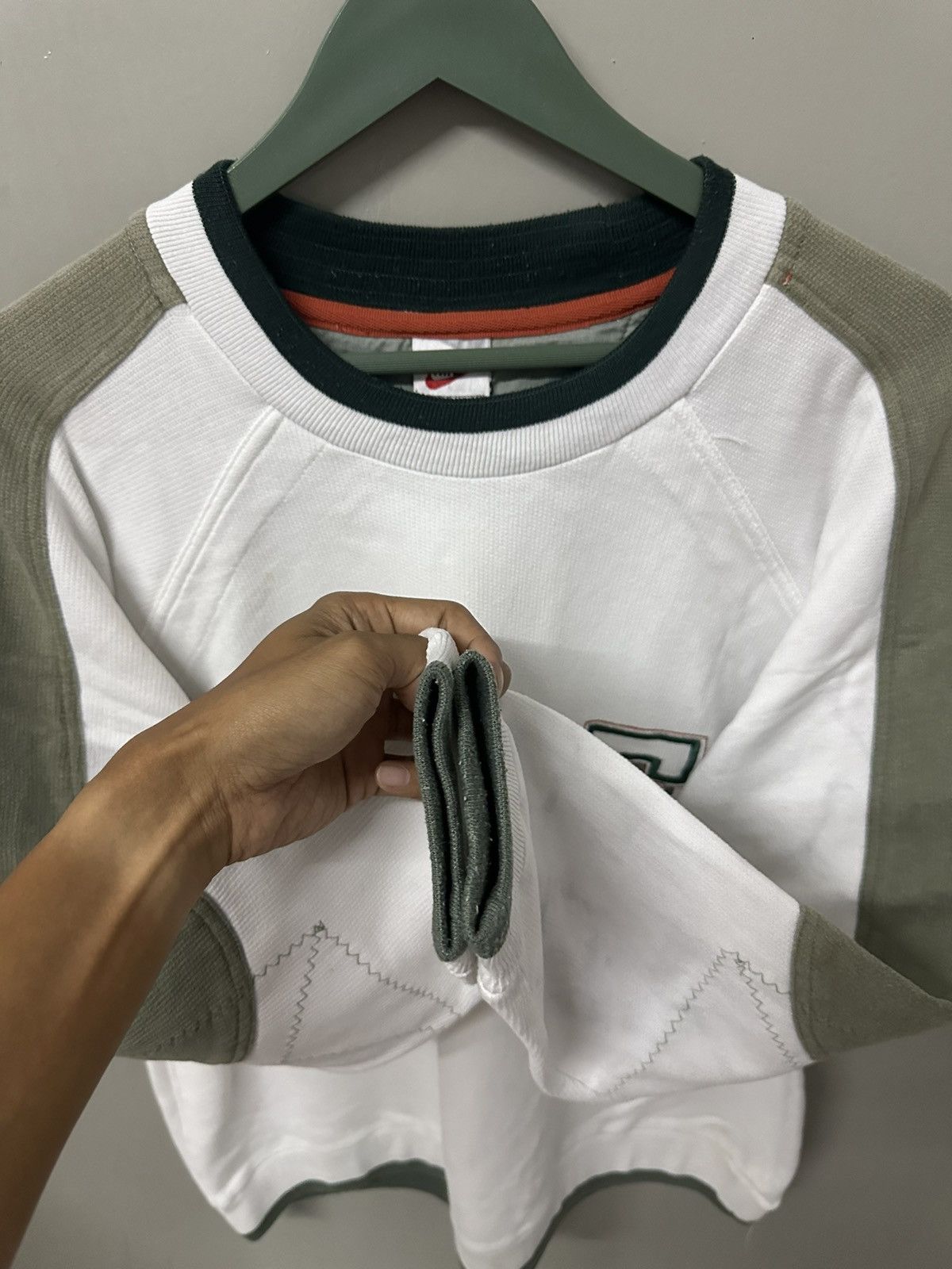 Nike × Vintage Vintage NIKE Embroidery Logo Raglan Baggy Style Sweatshirt Size US M / EU 48-50 / 2 - 6 Thumbnail