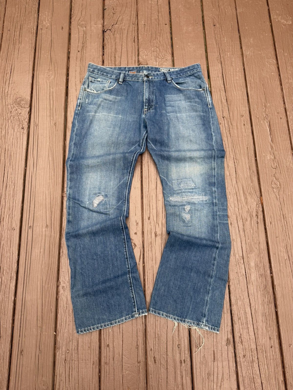 Volcom VTG Volcom Jeans Straight Boot 36 distress faded skate patch Size US 36 / EU 52 - 1 Thumbnail