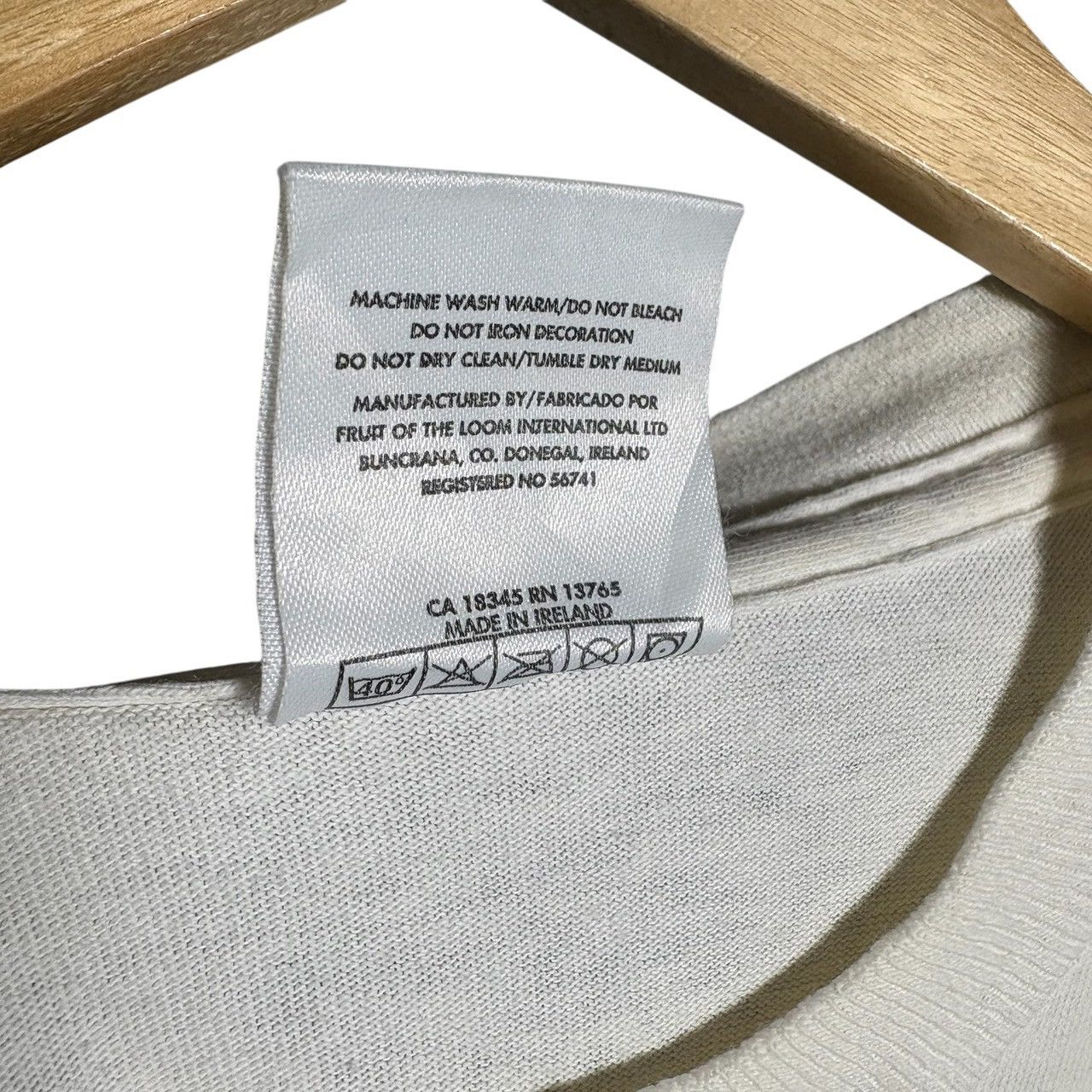 Vintage Vintage 90s Zeneca Breath Artwork Graphic Tee / COVID Size US L / EU 52-54 / 3 - 8 Thumbnail