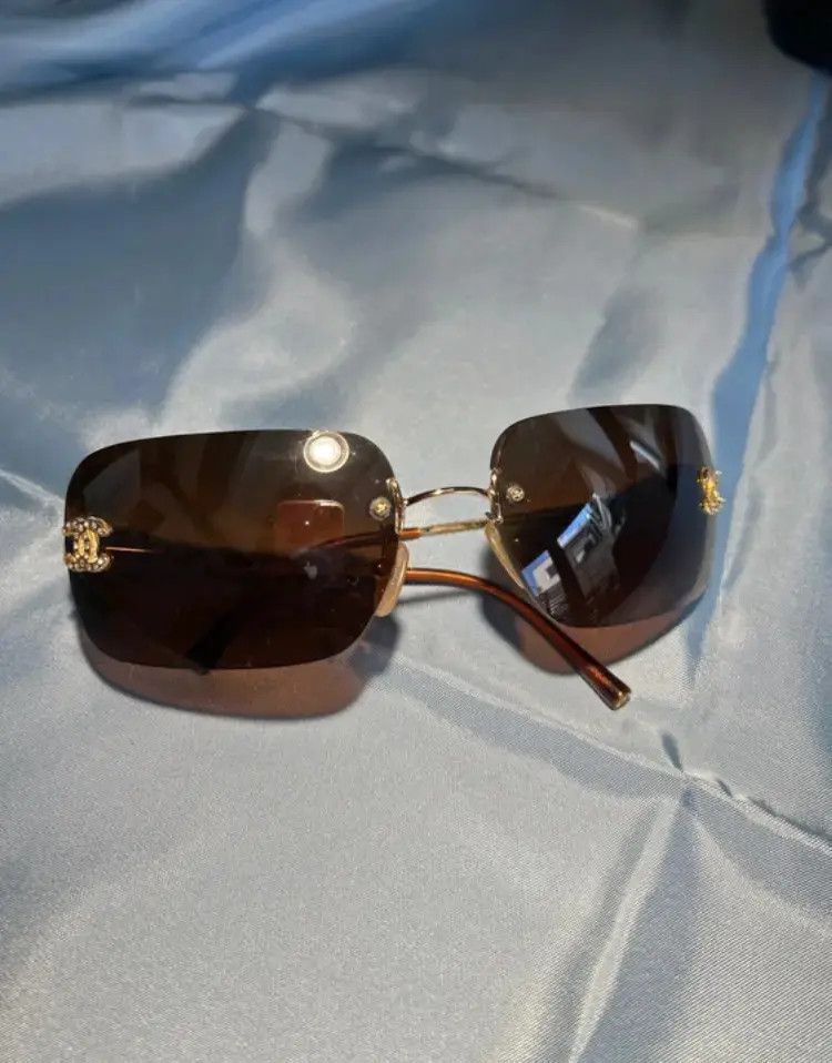 Chanel CHANEL Sunglasses 4017-D Rimless Rhinestones Vintage Size ONE SIZE - 1 Thumbnail