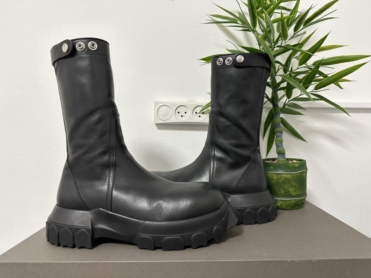 image of Rick Owens Tractor Creeper Boots in Black, Men's (Size 9)