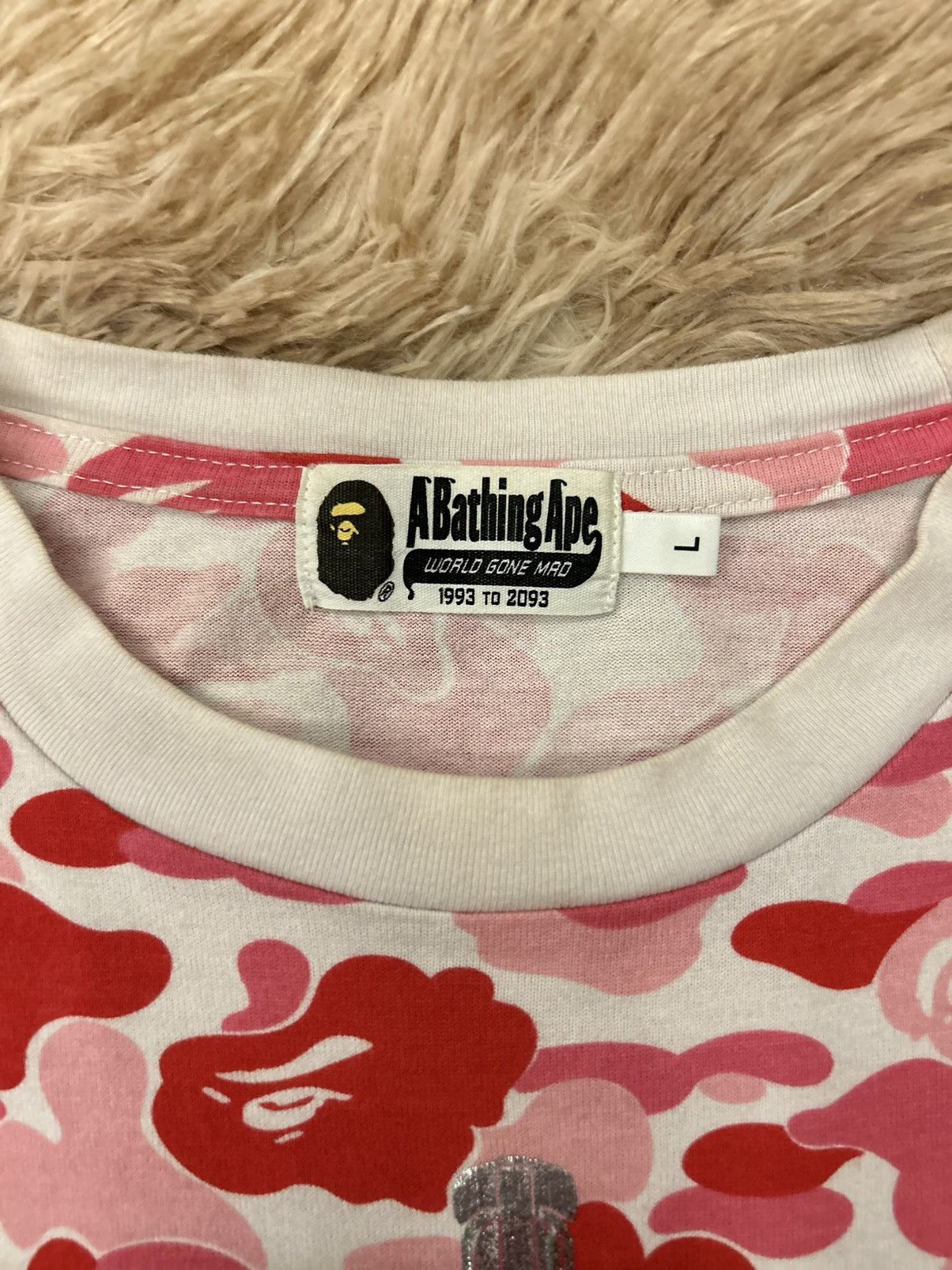 Bape 💥CRAZY💥 BAPE PINK CAMO SHARK TEE Size US L / EU 52-54 / 3 - 10 Thumbnail
