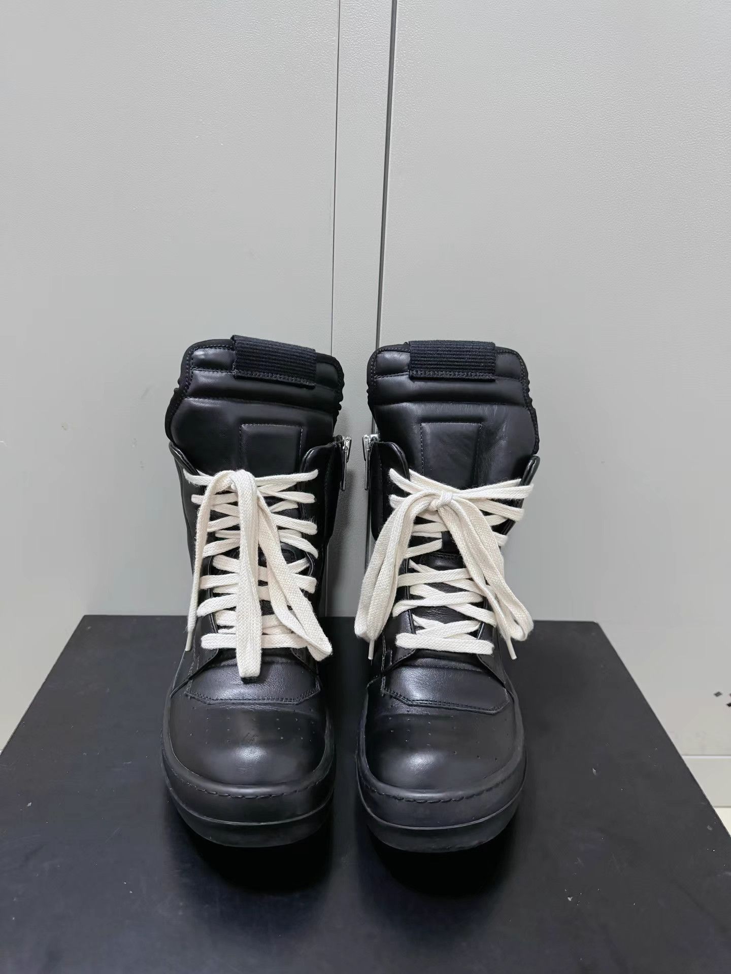 Rick Owens Rick Owens black "Reverse Triangle" sneakers Size US 5 / IT 35 - 2 Thumbnail