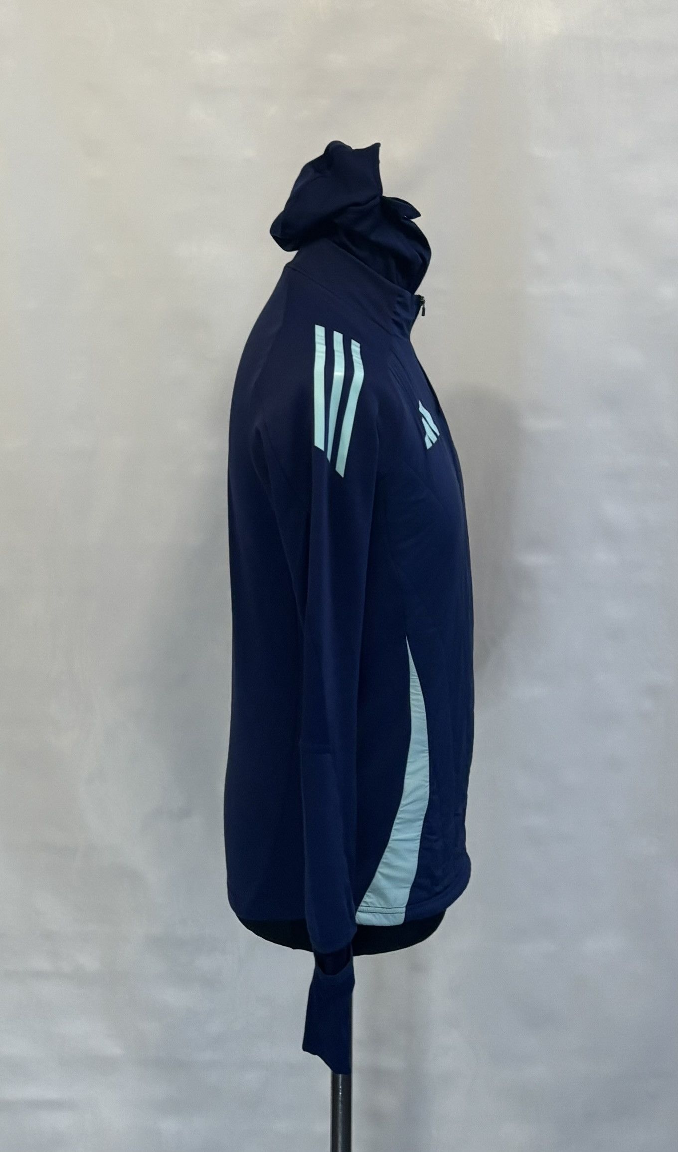 Adidas Arsenal London 2024/2025 Adidas Training hoodie Size XS Size US XS / EU 42 / 0 - 4 Thumbnail