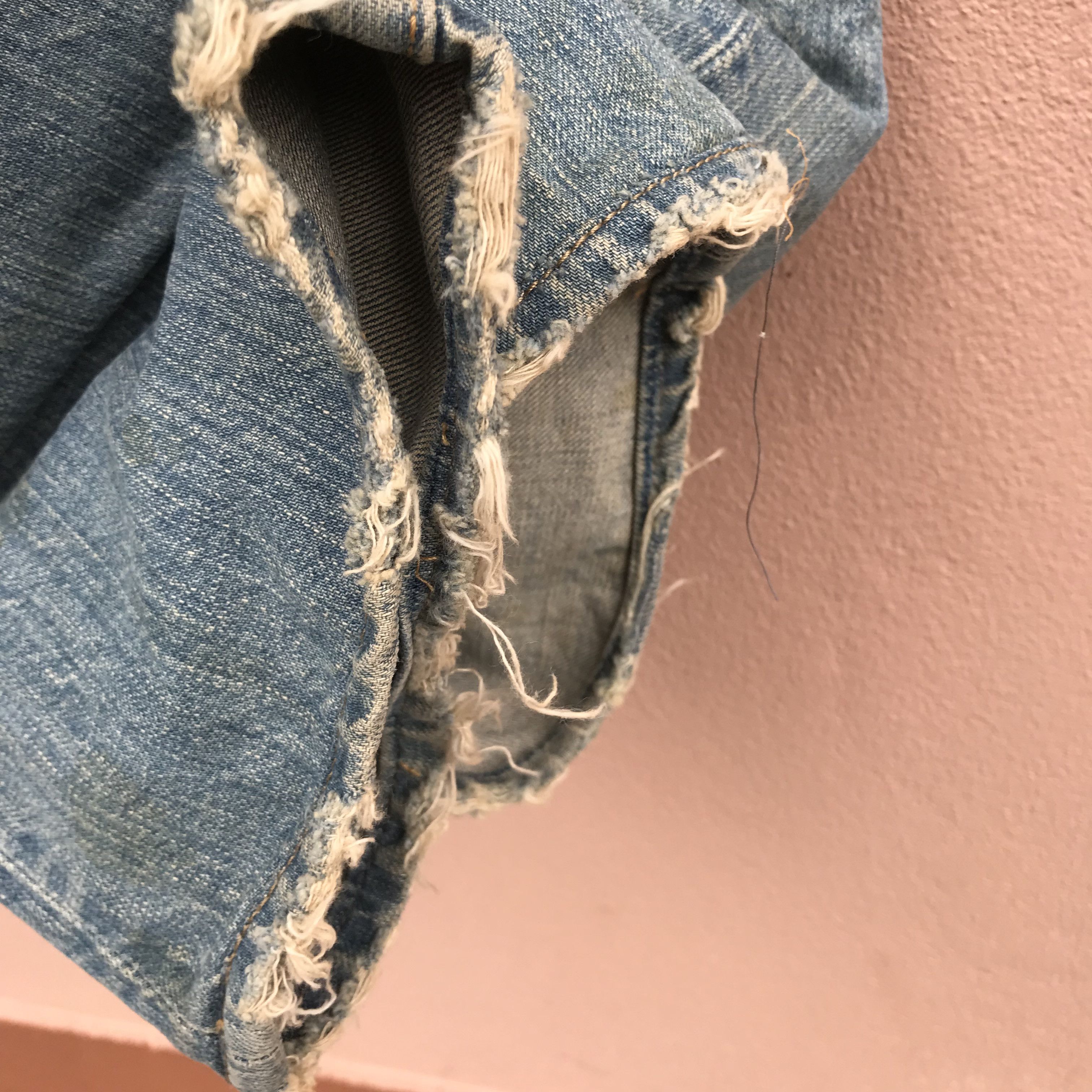 Levi's Levi’s 501 Distressed Jeans Faded Ripped Workwear Grunge Size US 36 / EU 52 - 5 Thumbnail
