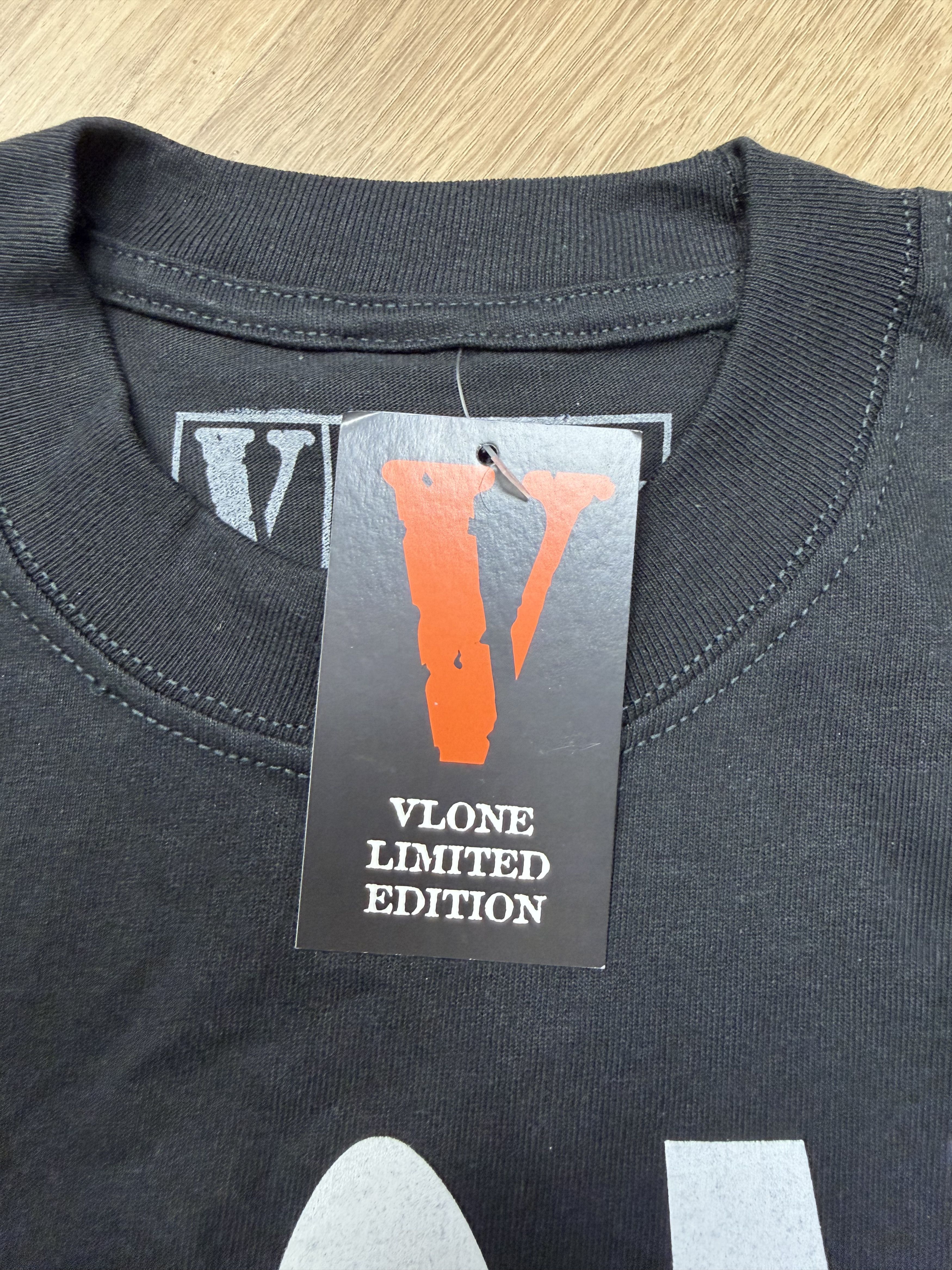 Vlone VLONE Staple T-Shirt Black/Green Size US S / EU 44-46 / 1 - 4 Thumbnail