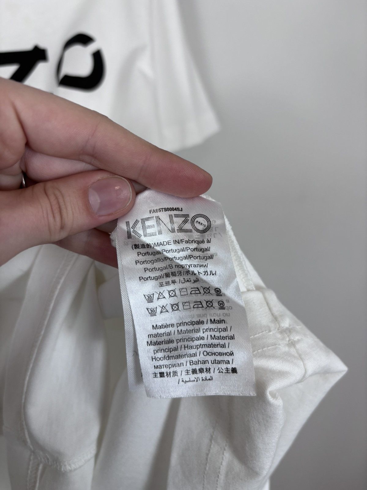 Kenzo Kenzo Paris Men’s Big Graphic Digital Logo White T-Shirt Tee Size US L / EU 52-54 / 3 - 14 Thumbnail
