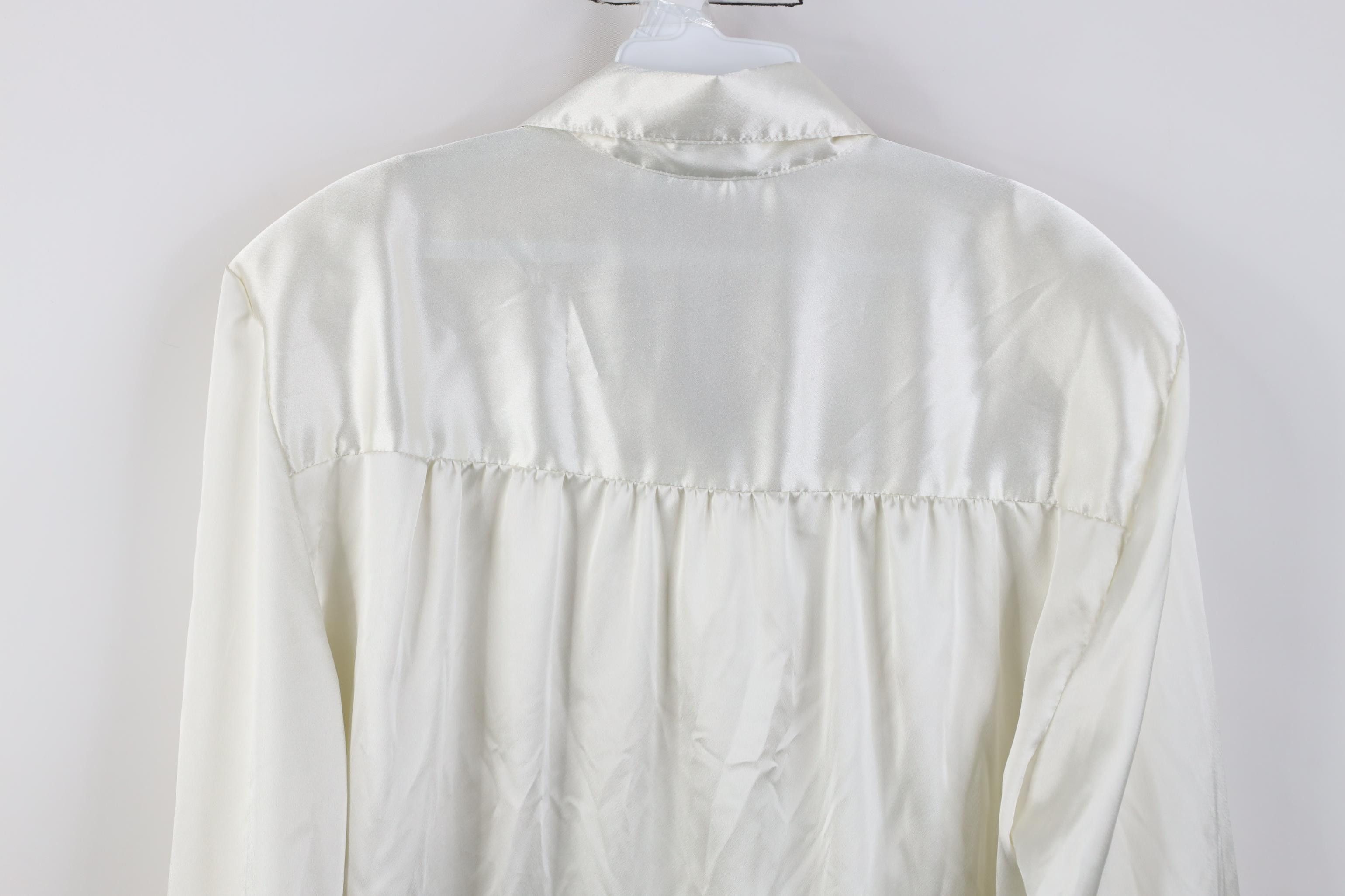 Vintage Vintage 90s Streetwear Necklace Collared Button Shirt USA Size L / US 10 / IT 46 - 14 Thumbnail