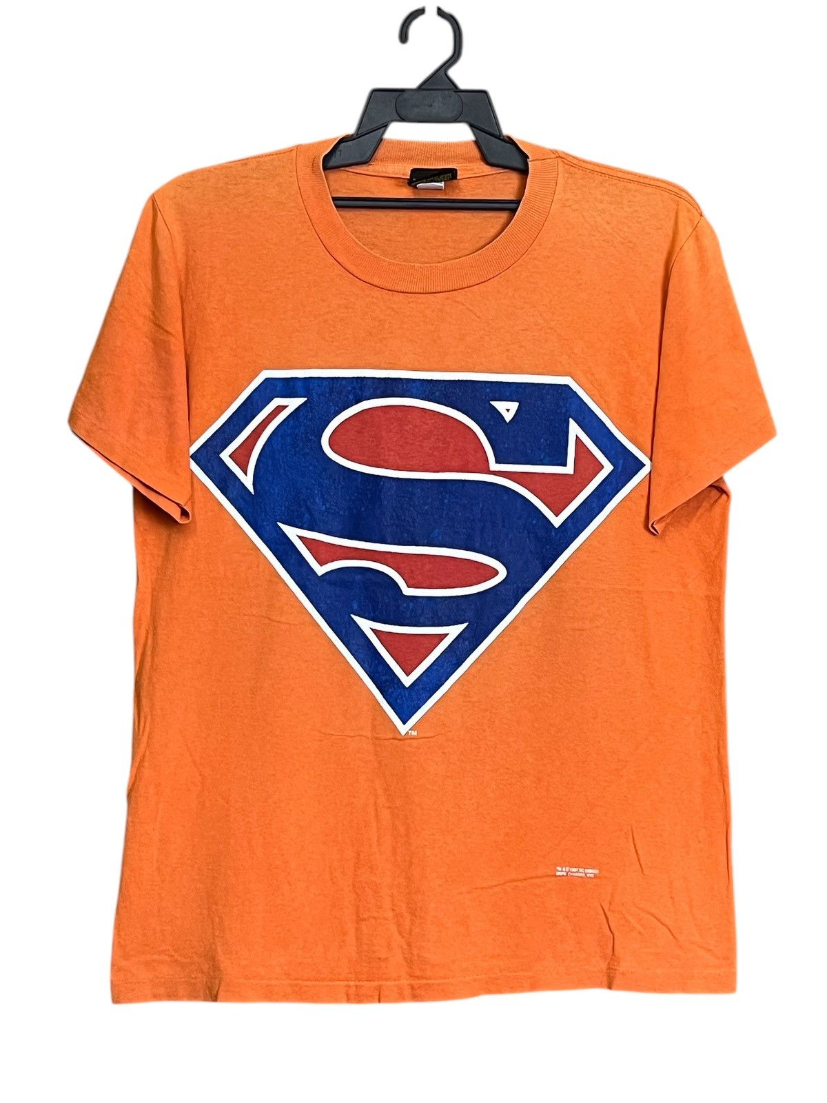 DC Comics DISTRESED🔥VINTAGE 90s SUPERMAN ICONIC LOGO 1997 TEE SHIRT Size US M / EU 48-50 / 2 - 1 Thumbnail