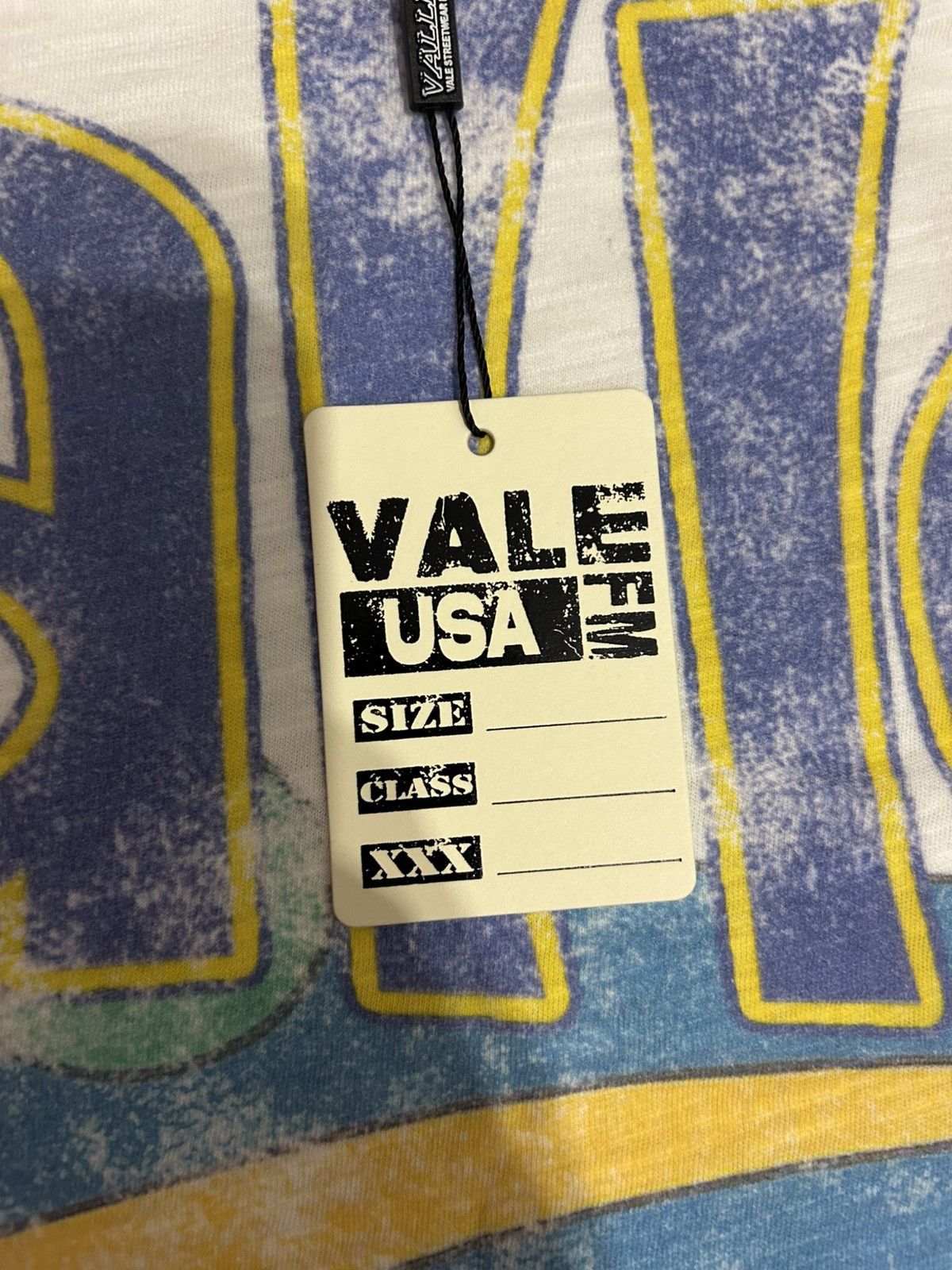 Vale Vale soccer distressed tee brand new size Large Size US L / EU 52-54 / 3 - 4 Thumbnail