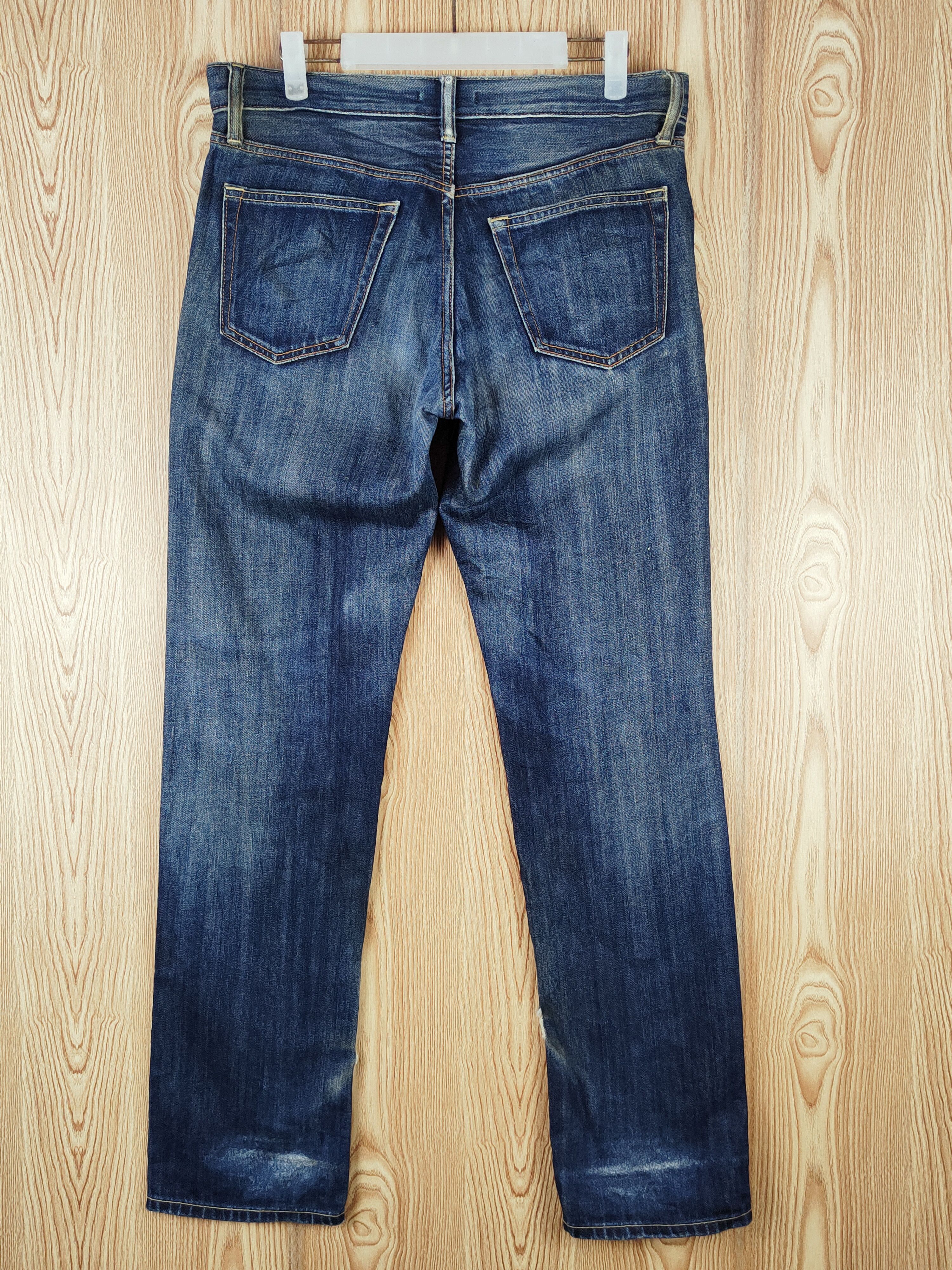 Japanese Brand Uniqlo Dark Blue Distressed Ripped Jeans #S2686 Size US 31 - 7 Thumbnail