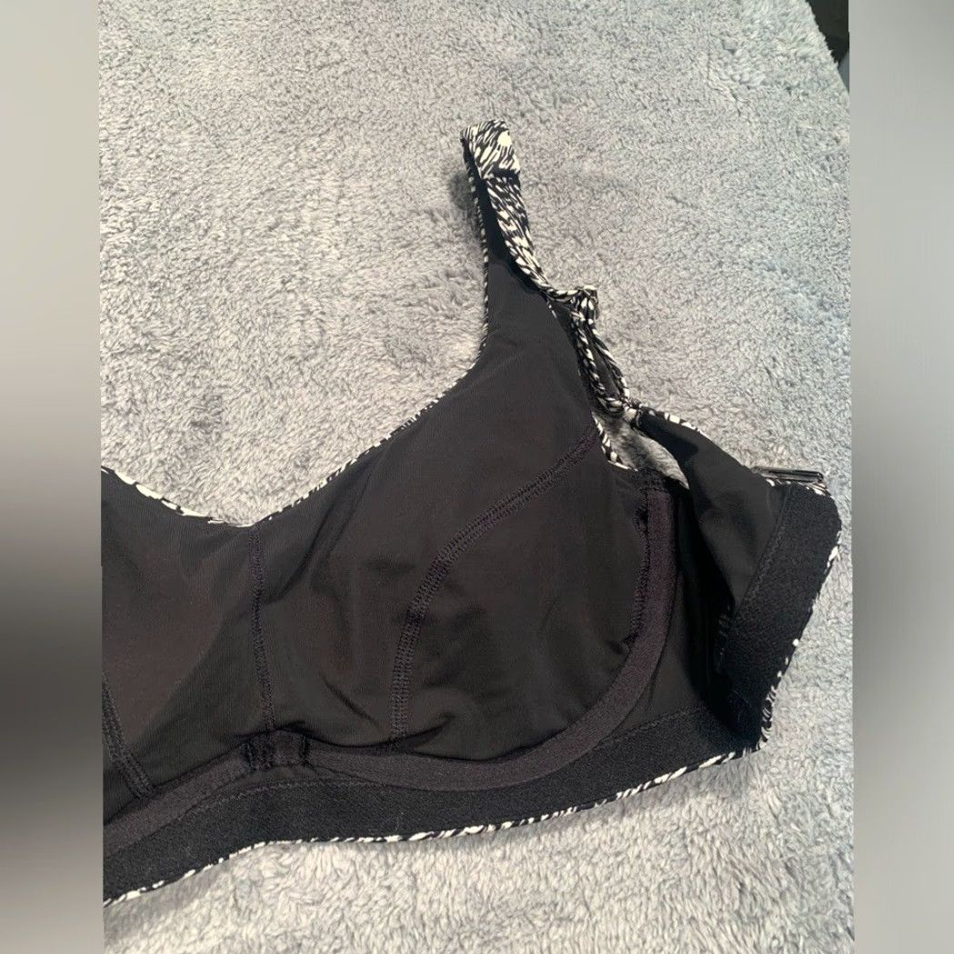 Athleta Athleta Bikini Top Bondi Black White 36B/C, Women, Cover Up, M, Regular, Black, 36B/C, Athleta, Bikini Top, Women, 36B/C Size M / US 6-8 / IT 42-44 - 4 Thumbnail