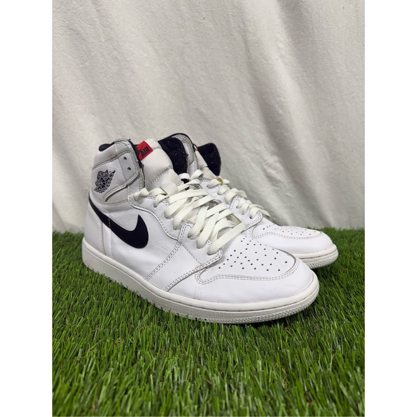Jordan Brand Size 10 OG all Air Jordan 1 Retro OG Premium High Yin Yang W Size US 10 / EU 43 - 1 Thumbnail