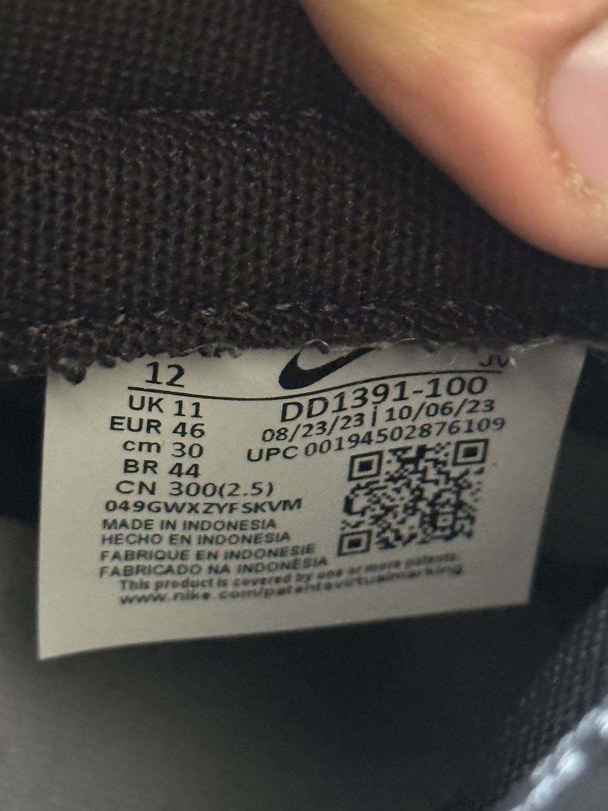 Nike Nike Panda Dunks Size US 12 / EU 45 - 6 Thumbnail