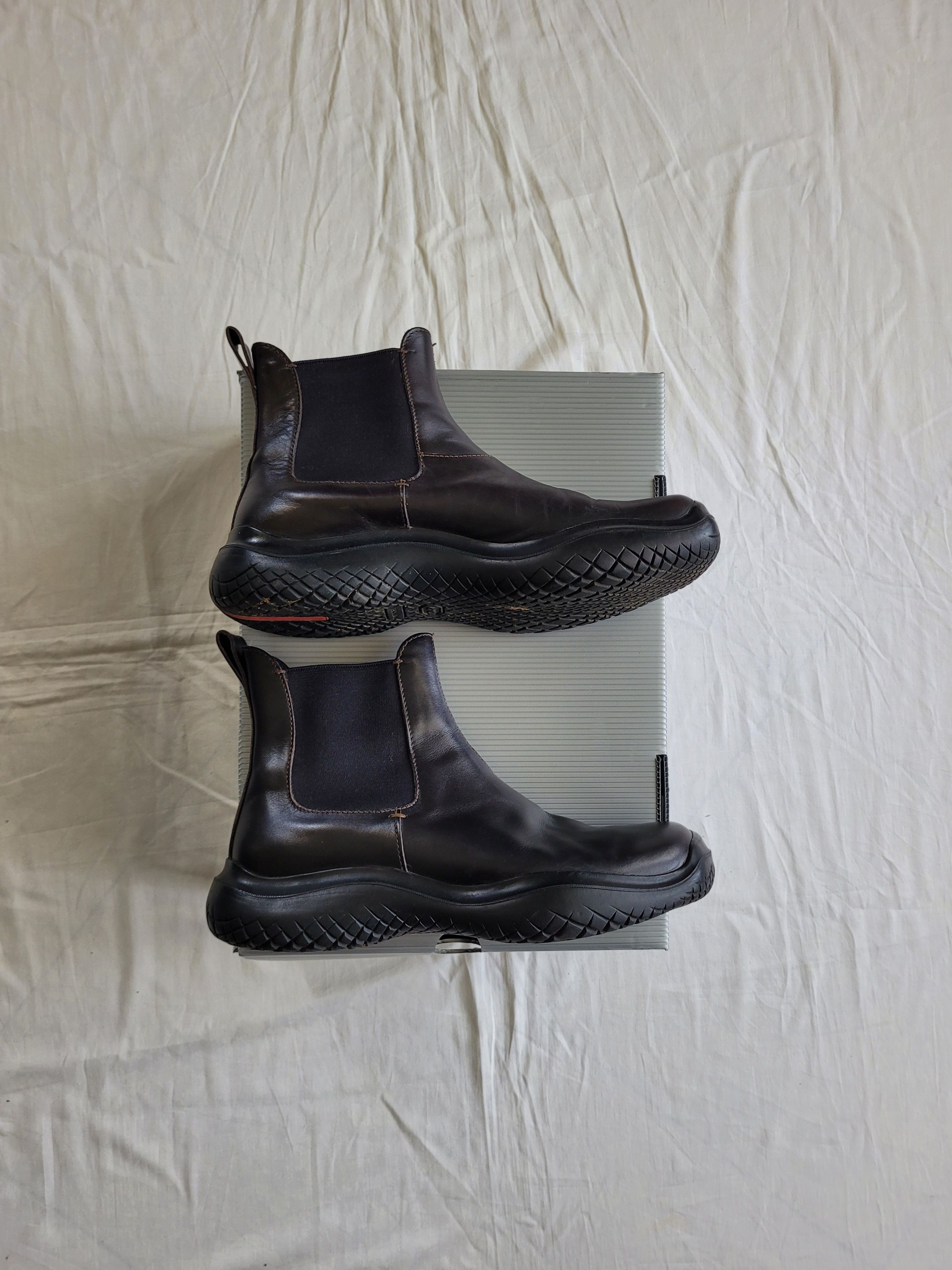 Prada Prada Fall-1999 archive Vibram-sole square-toed boots Size US 11 / EU 44 - 3 Thumbnail