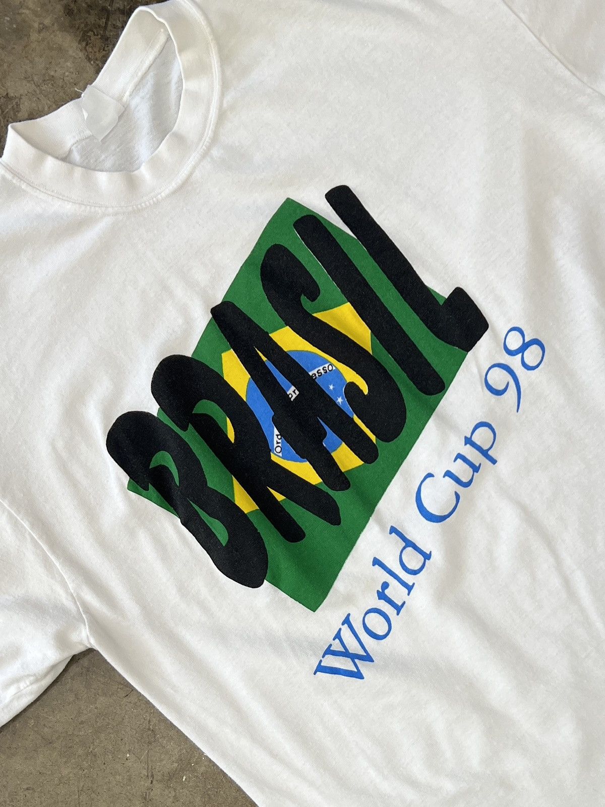 Vintage Vintage 1998 Fifa World Cup Brazil Soccer Tee XL Size US XL / EU 56 / 4 - 1 Thumbnail