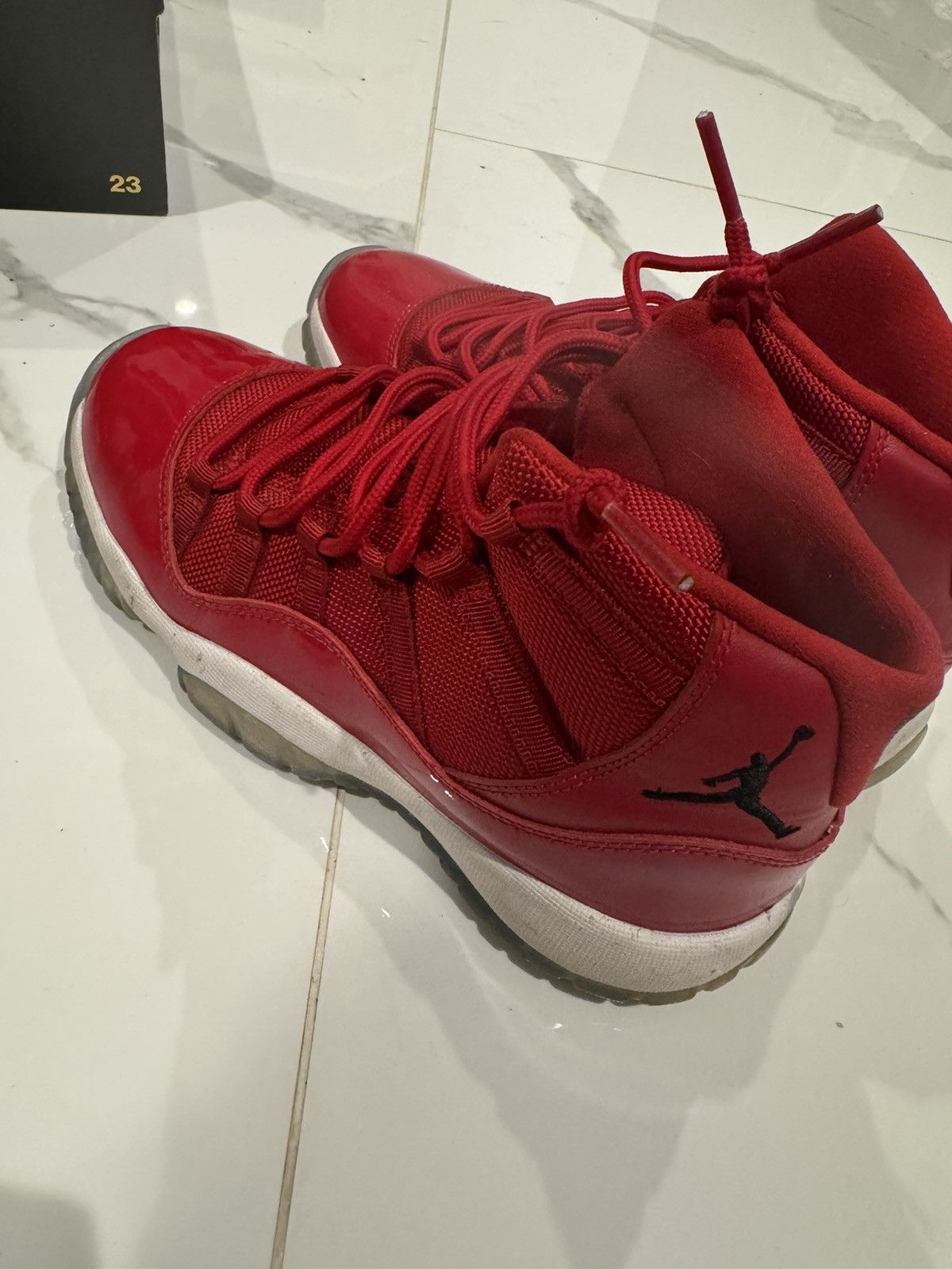 Jordan Brand Jordan 11 Retro Win Like 96 Size US 5 / EU 37 - 4 Thumbnail