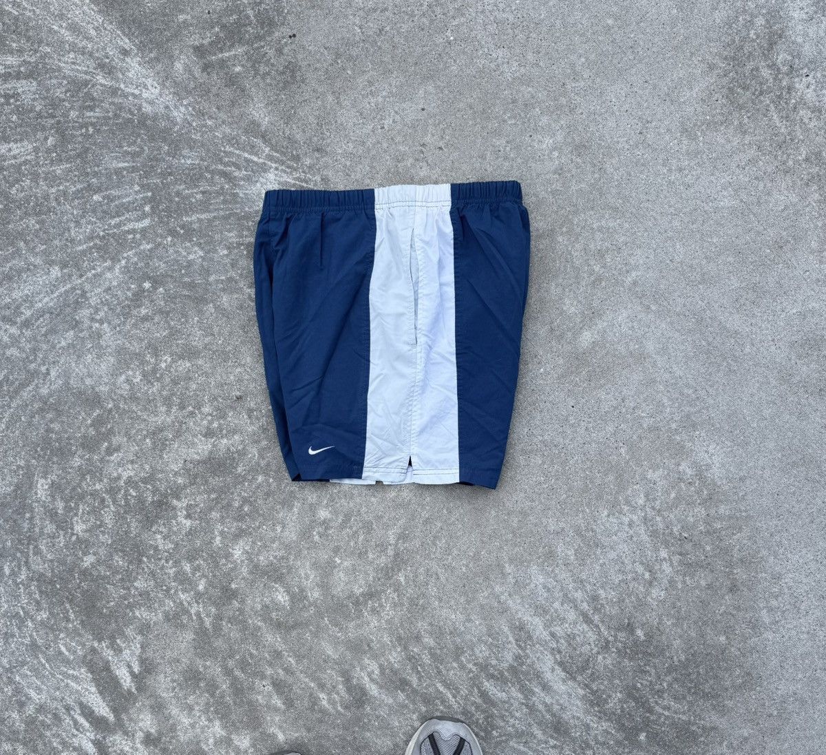 Other Vintage Nike 90s y2k streetwear nylon track shorts Size US 30 / EU 46 - 9 Thumbnail
