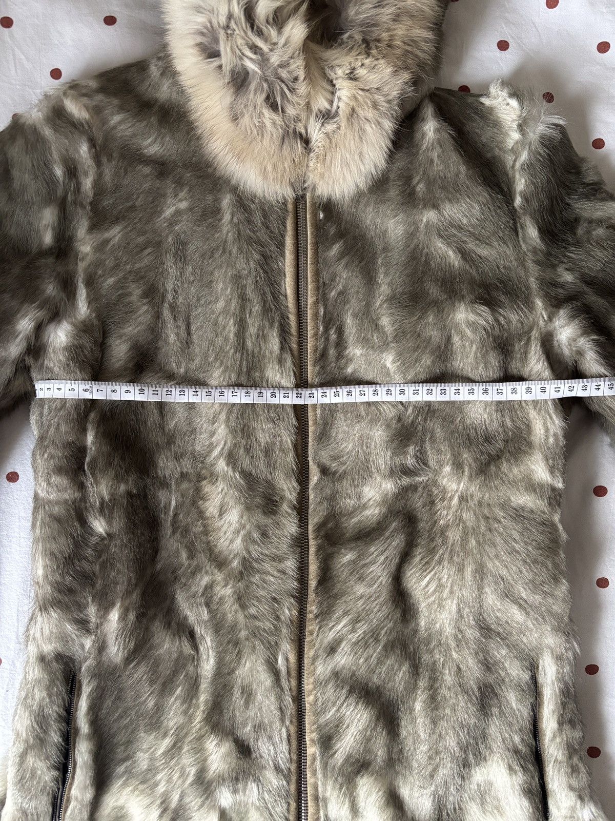Prada Prada ‘Inuit’ Dyed Goat Fur Hooded Jacket (AW2001) Size M / US 6-8 / IT 42-44 - 9 Thumbnail