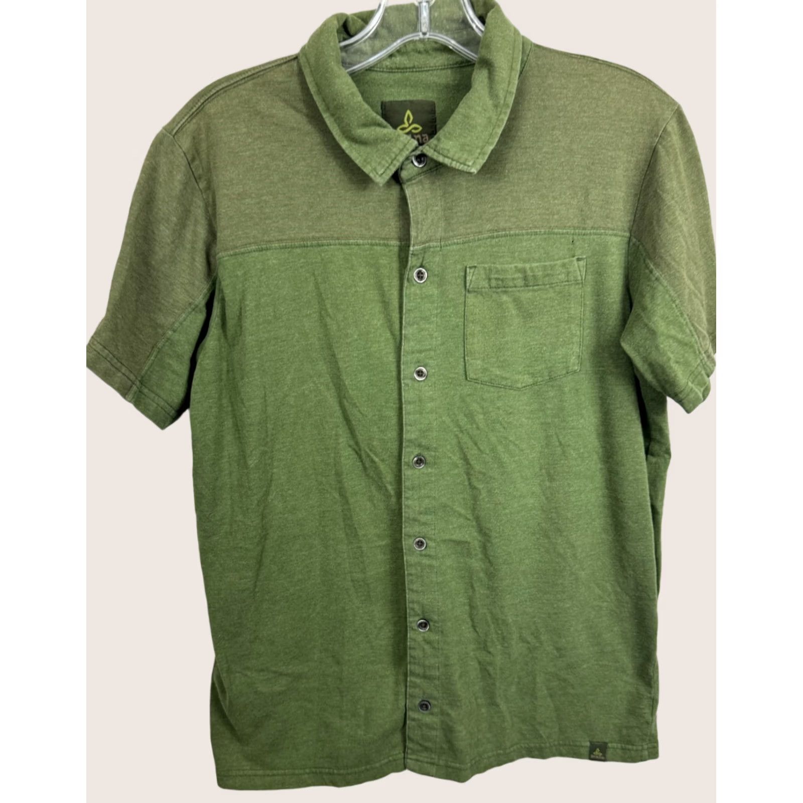 Prana Prana Shirt Mens Button Up Pocket Outdoor Green Hiking Short Sleeve Medium Logo Shirt Mens Regular Green Prana Outdoors 90s Outdoor Hiking Theme Size US M / EU 48-50 / 2 - 1 Thumbnail