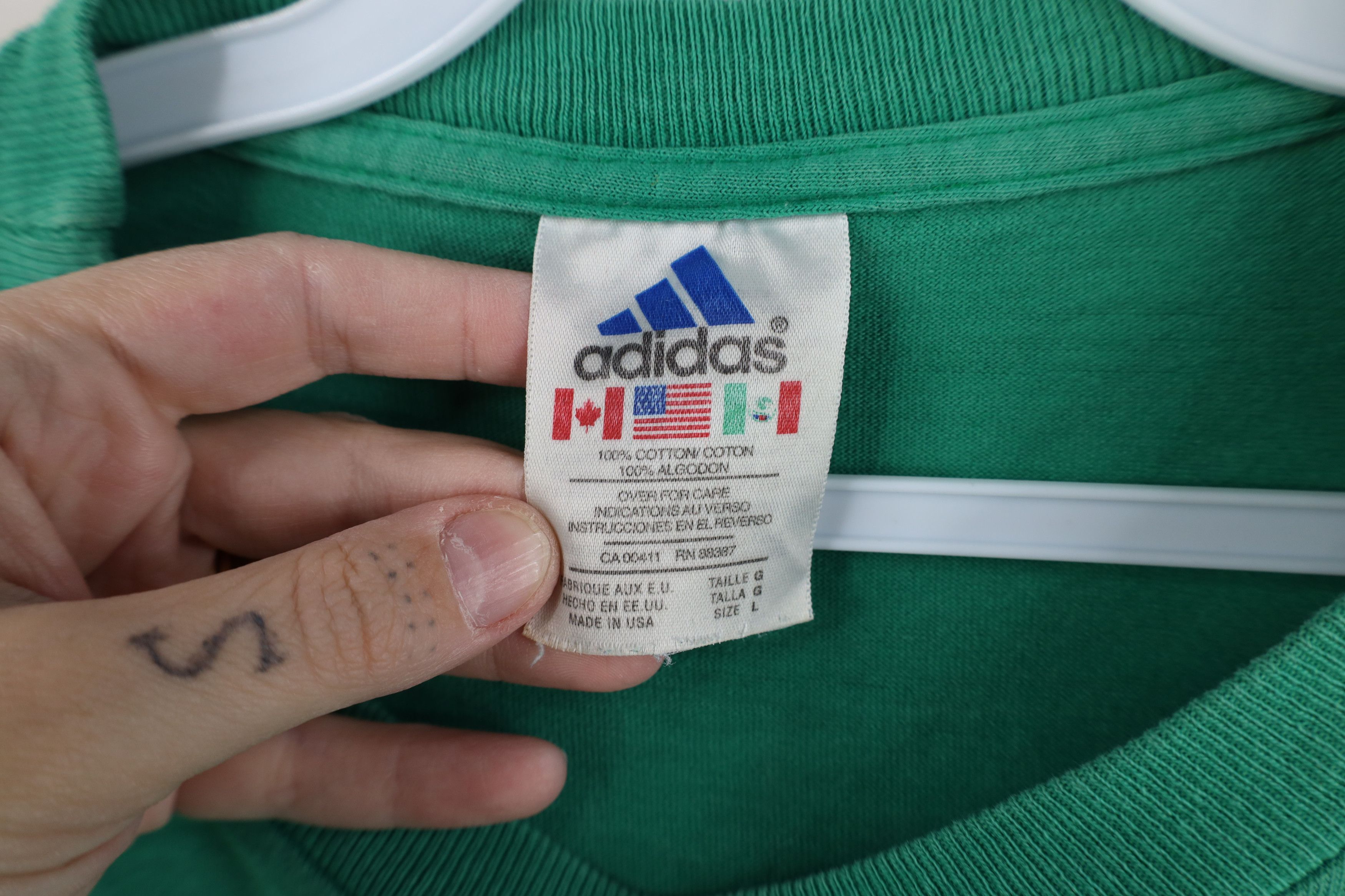 Adidas Vintage 90s Adidas Spell Out Big Logo T-Shirt Green USA Size US L / EU 52-54 / 3 - 8 Thumbnail