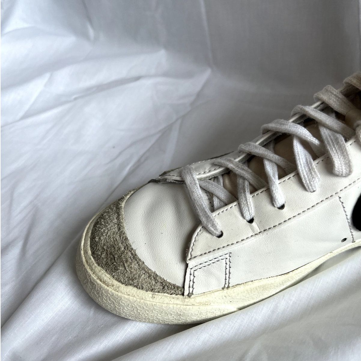 Nike Nike Blazer Mid '77 Vintage Men's Sneakers Size 10 Pre-Owned Size US 10 / EU 43 - 10 Thumbnail