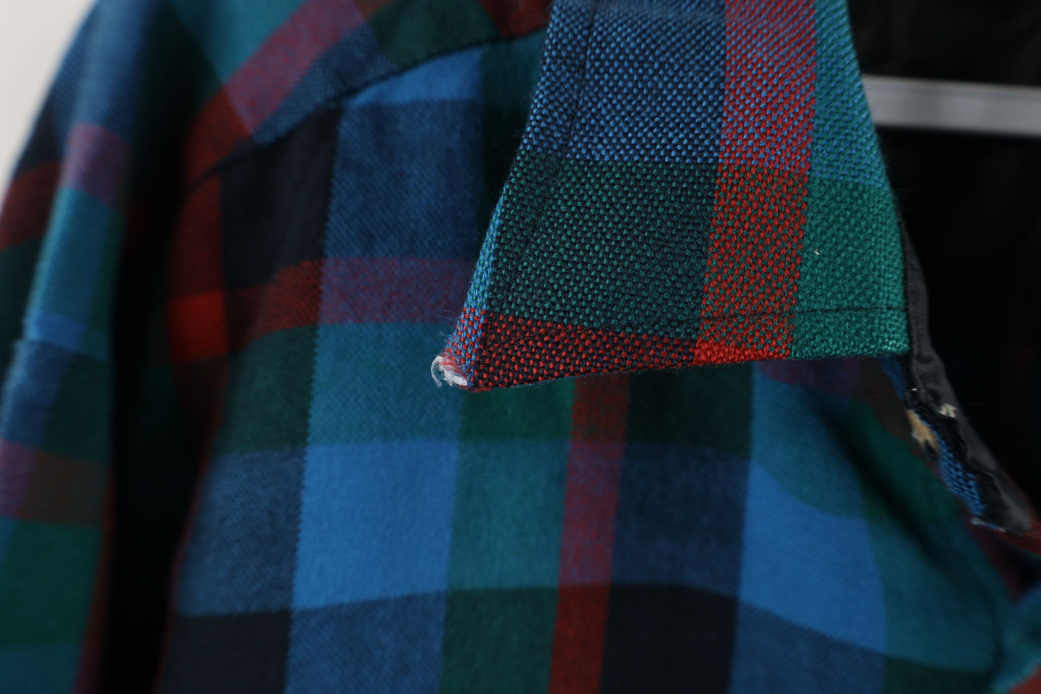 Vintage Vintage 90s Streetwear Collared Button Shirt Rainbow Plaid Size US XL / EU 56 / 4 - 9 Thumbnail
