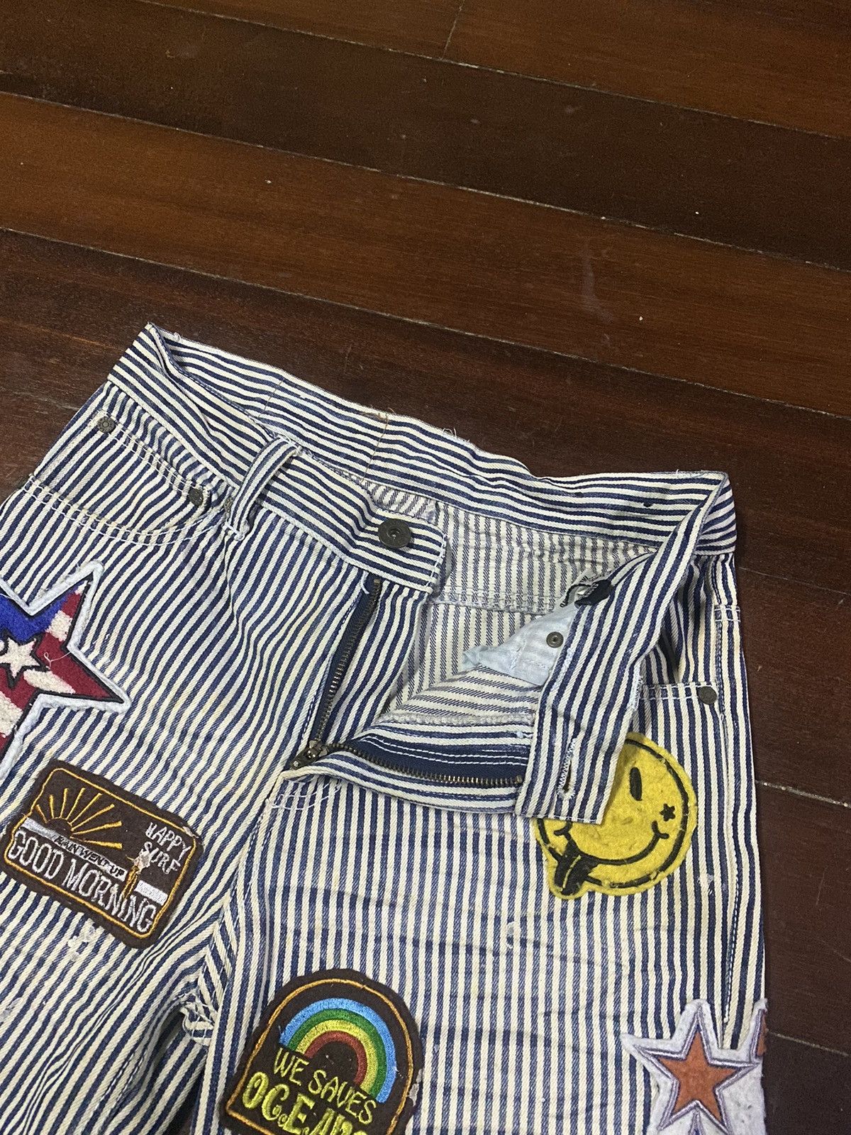 If Six Was Nine × Japanese Brand HICKORY STRIPED SHORT embroided patchwork Size US 31 - 6 Thumbnail