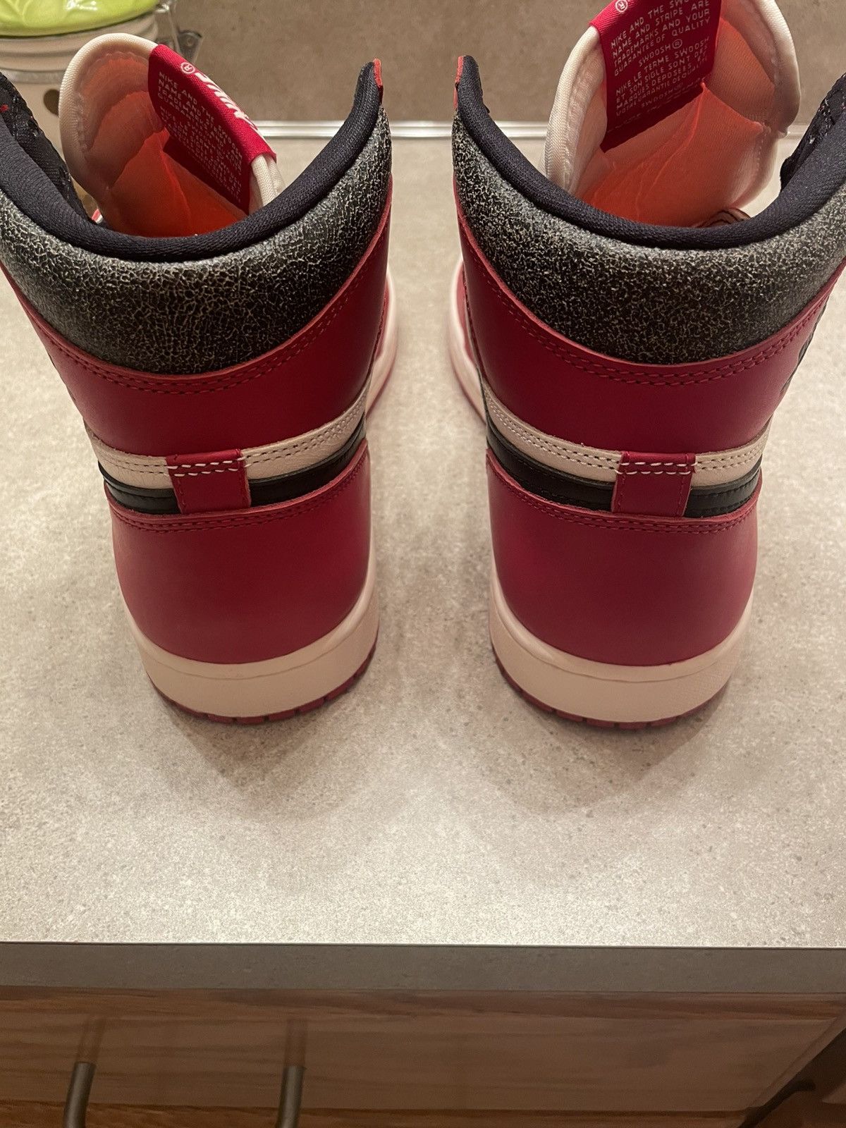 Jordan Brand Jordan 1 Retro High OG - Chicago Lost and Found Size US 10 / EU 43 - 11 Thumbnail