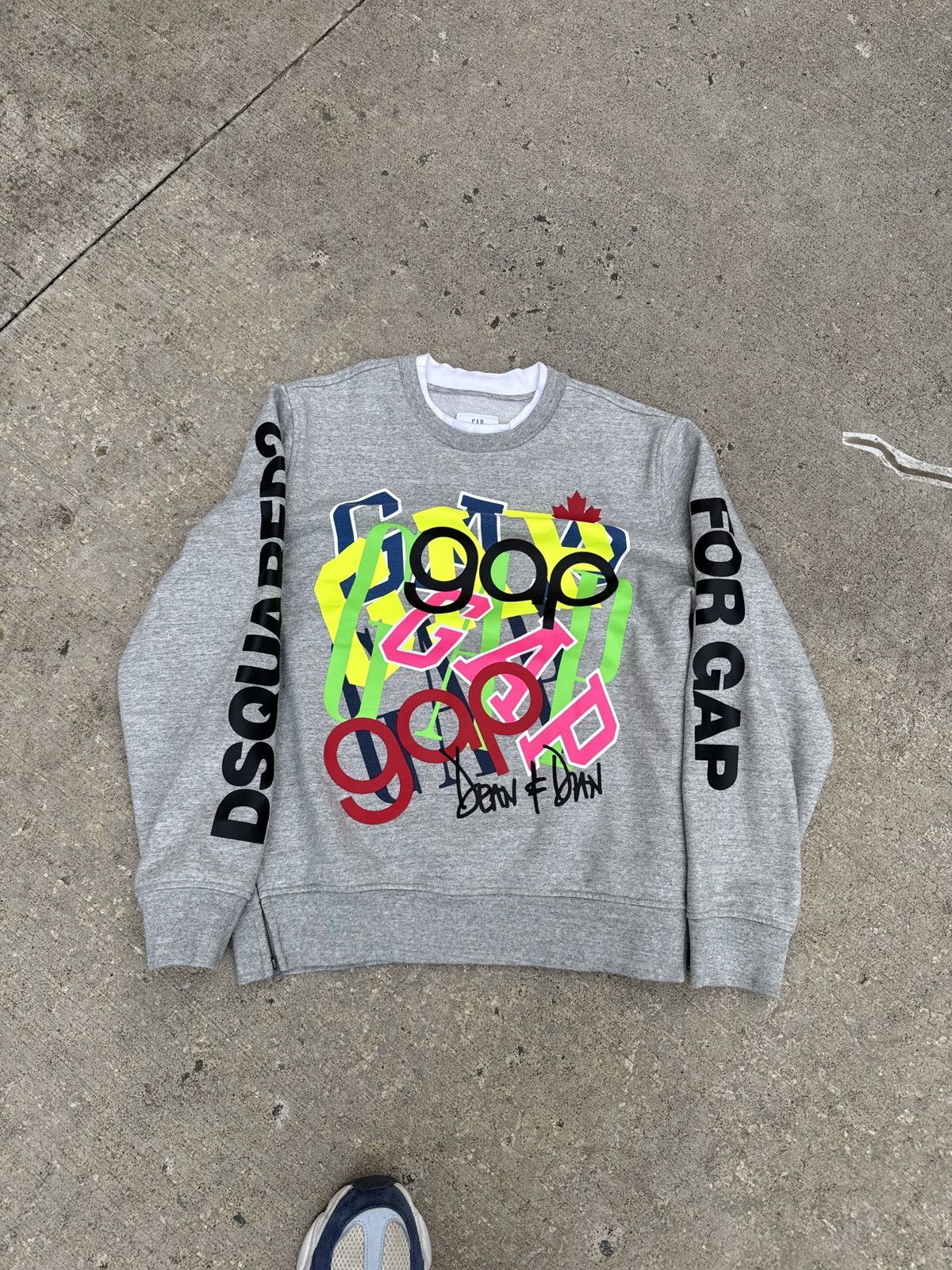 Dsquared2 Gap x Dsquared2 Logo Sweatshirt – Grey Multi Color Graphic L Size US L / EU 52-54 / 3 - 1 Thumbnail