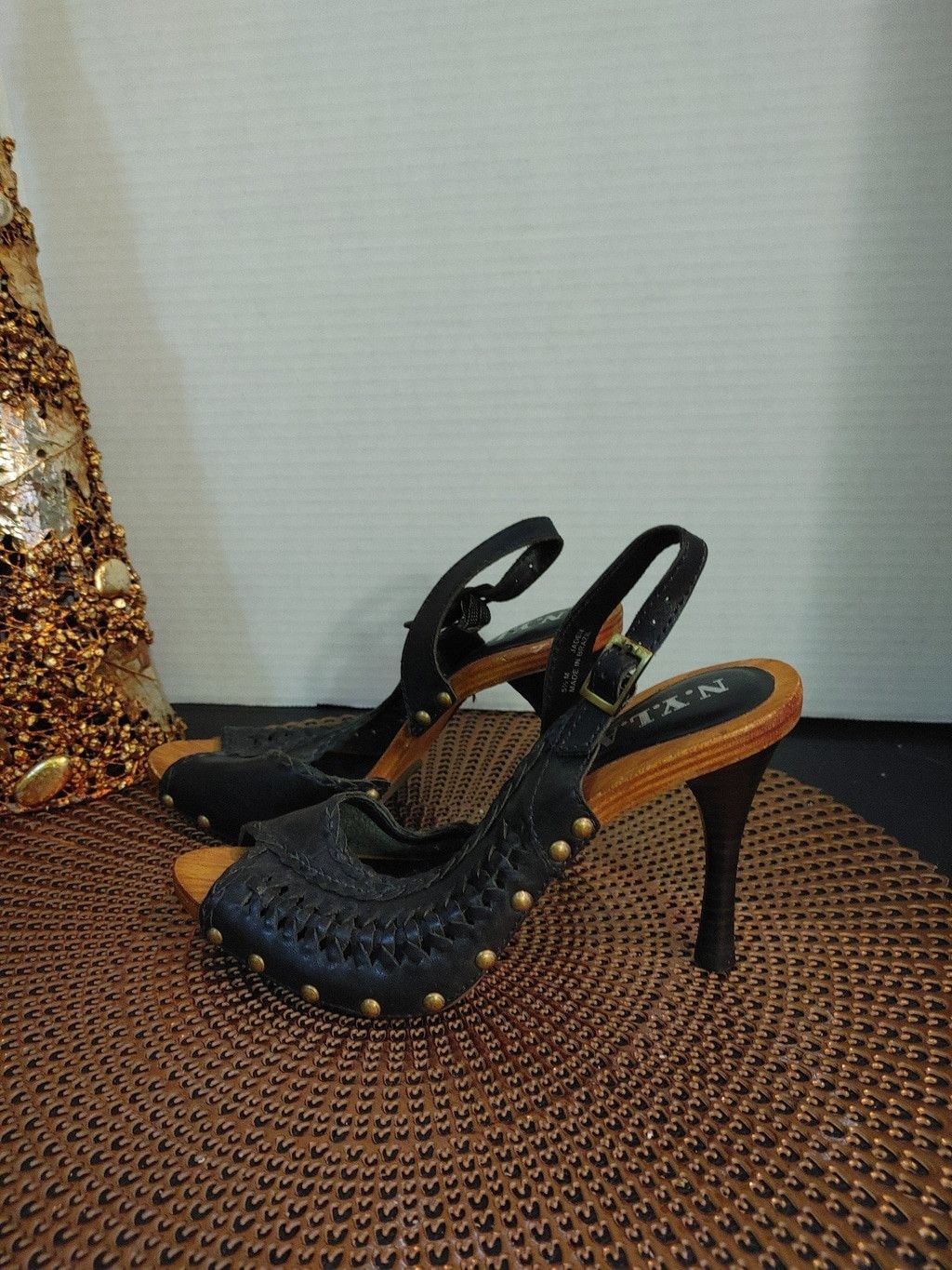 Other N.A.Y.L.A. Jaden Leather Heel Size Size US 6 / IT 36 - 5 Thumbnail
